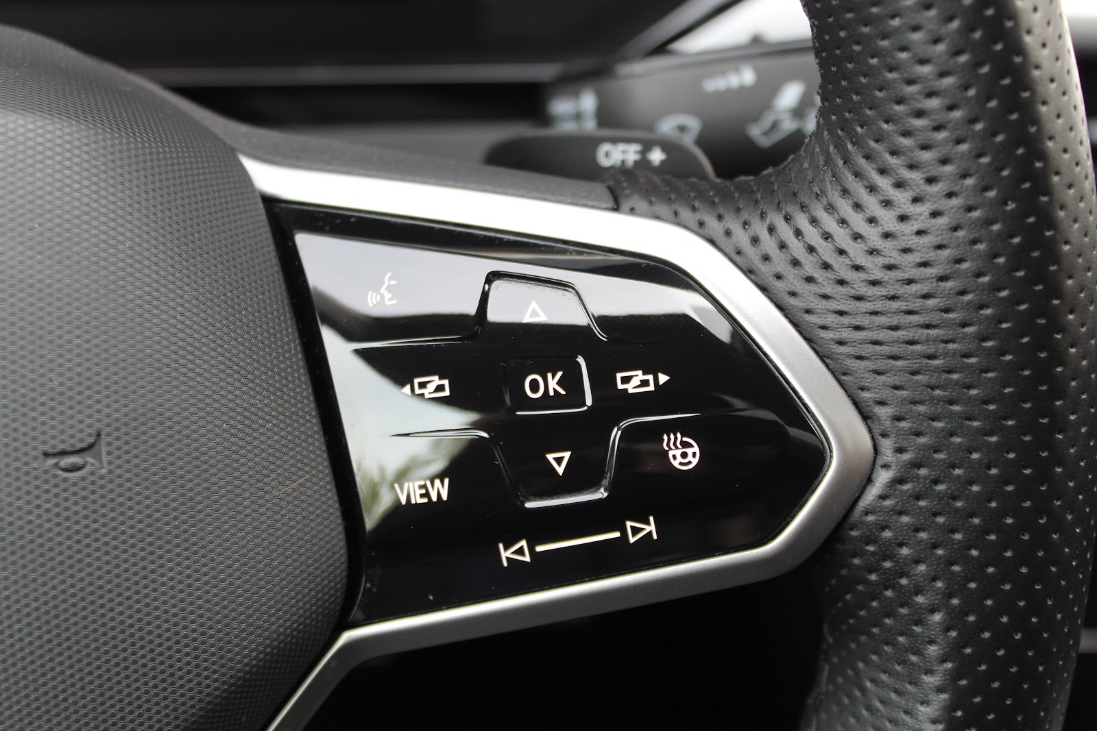 Foto 13 de VOLKSWAGEN ARTEON 2021 en venta en CSV Motor VALDEFUENTES