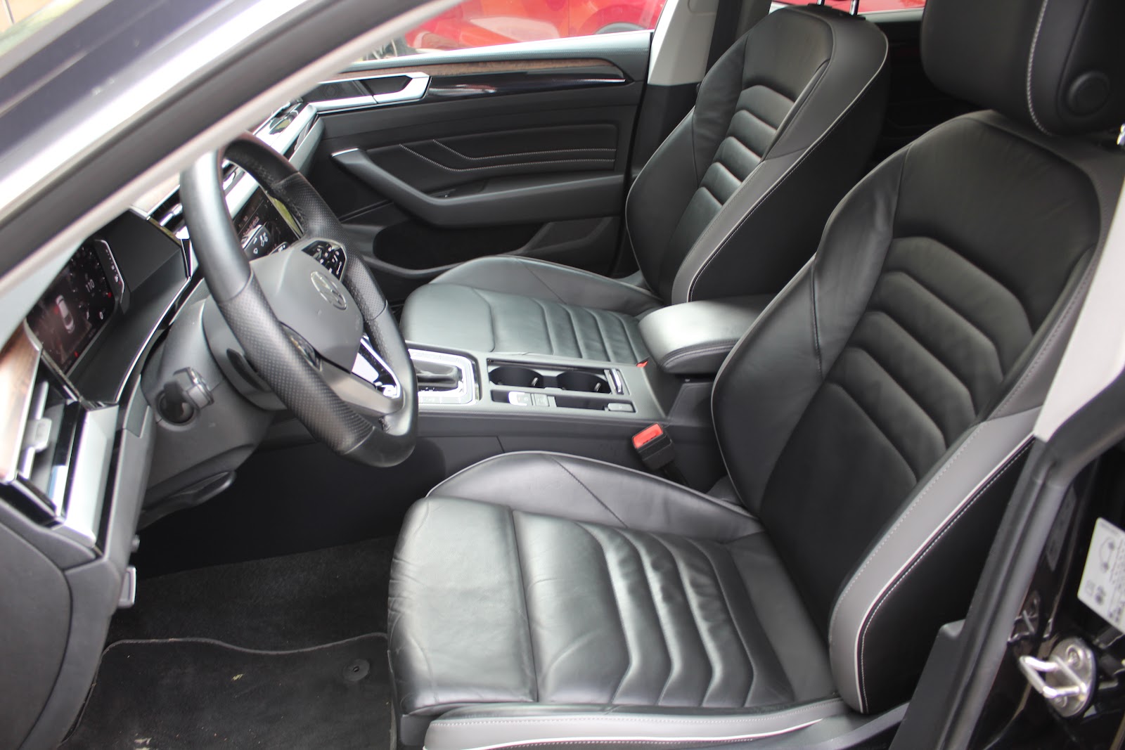 Foto 8 de VOLKSWAGEN ARTEON 2021 en venta en CSV Motor VALDEFUENTES