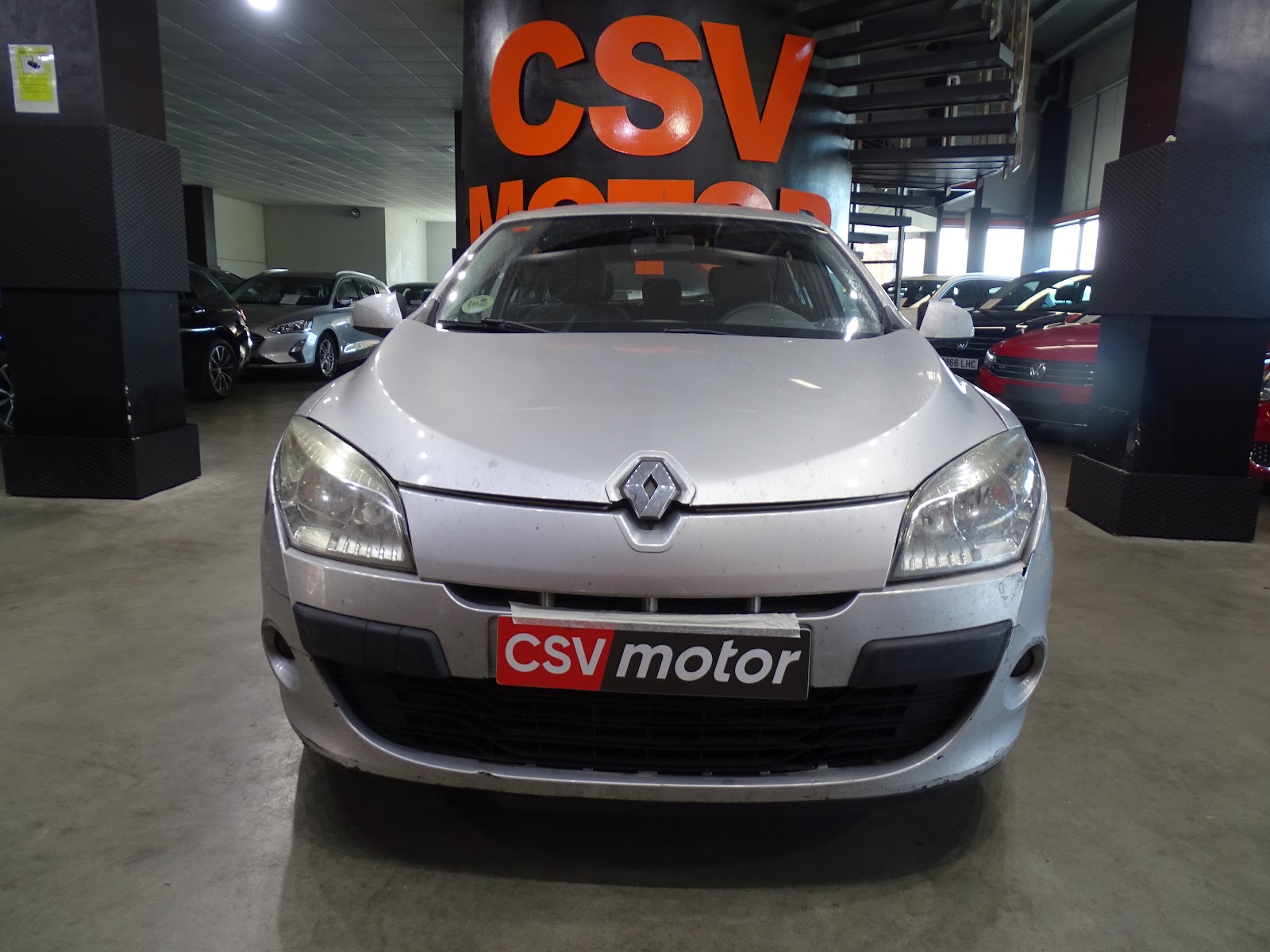 Foto 2 de RENAULT MEGANE 2023 en venta en CSV Motor VALDEFUENTES