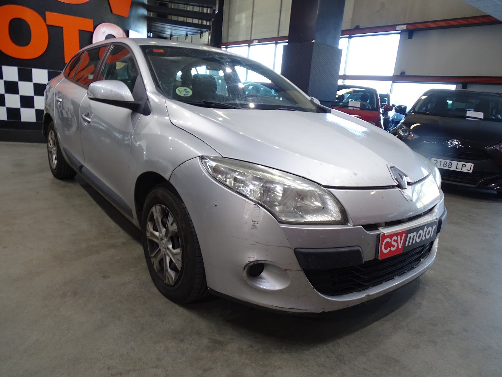 Foto 3 de RENAULT MEGANE 2023 en venta en CSV Motor VALDEFUENTES