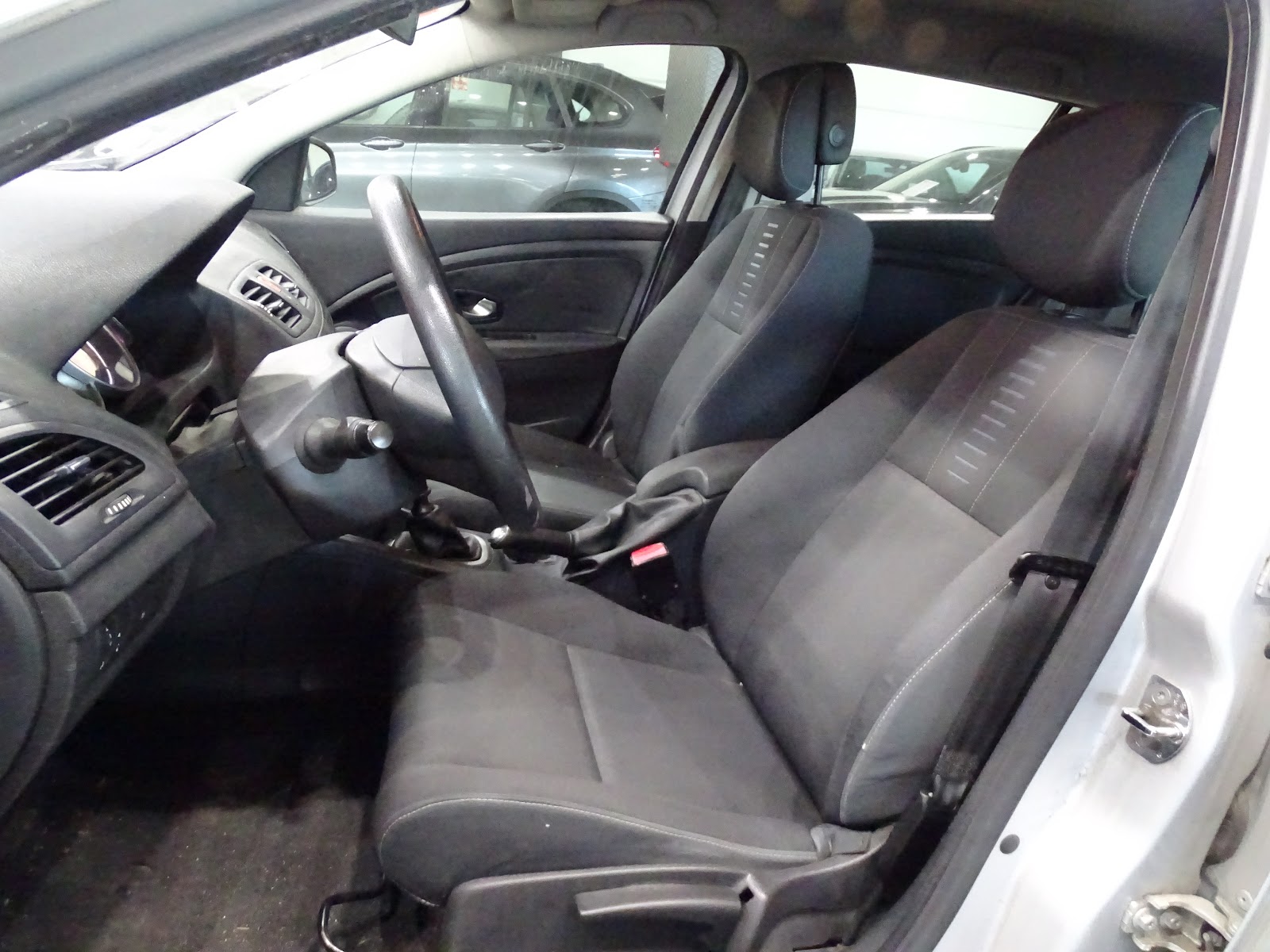 Foto 5 de RENAULT MEGANE 2023 en venta en CSV Motor VALDEFUENTES