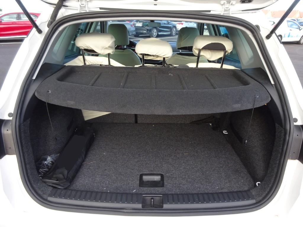 Foto 4 de SEAT ARONA 2019 en venta en CSV Motor VALDEFUENTES