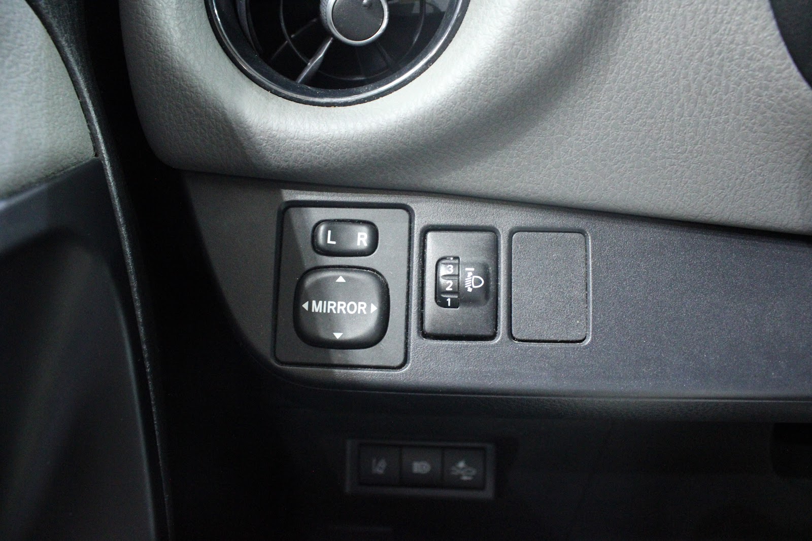 Foto 10 de TOYOTA YARIS 2019 en venta en CSV Motor