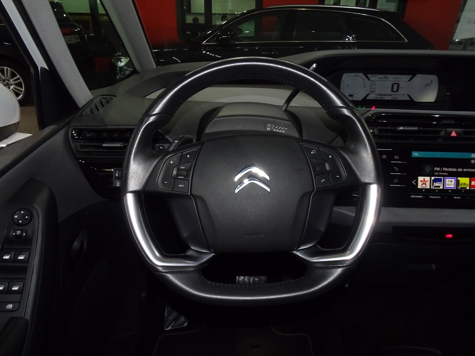 Foto 9 de CITROËN GRAND C4 2019 en venta en CSV Motor VALDEFUENTES