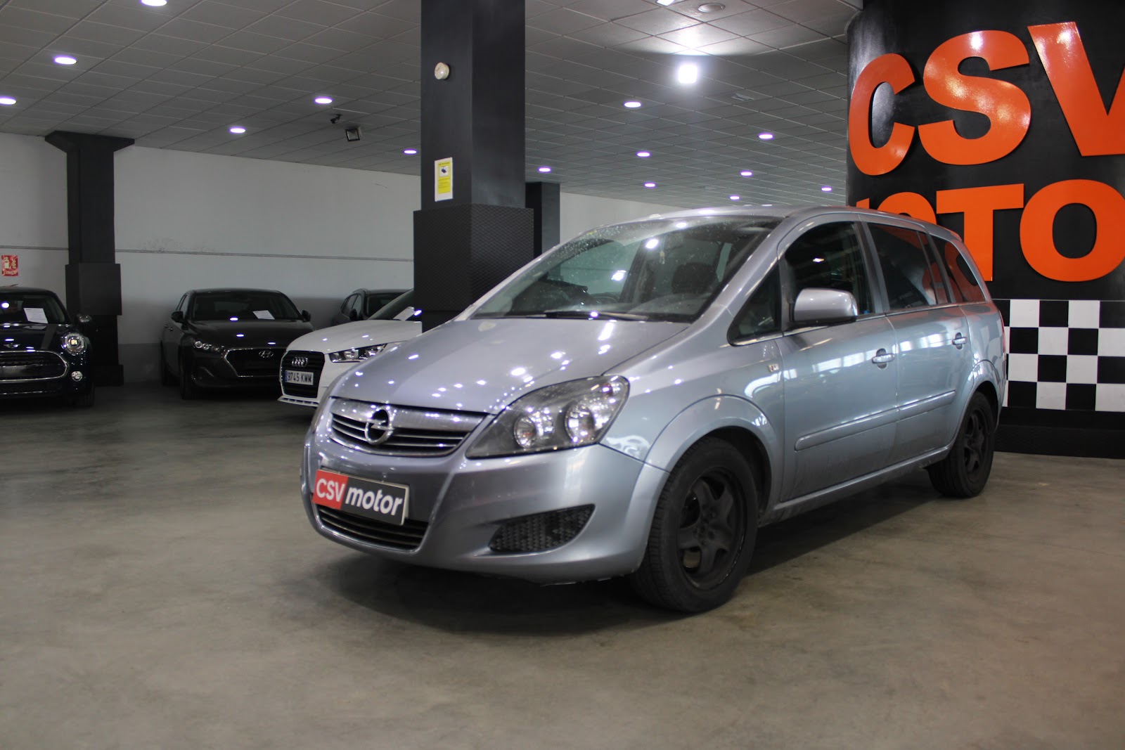 Foto 4 de Opel Zafira 2011 en venta en CSV Motor VALDEFUENTES