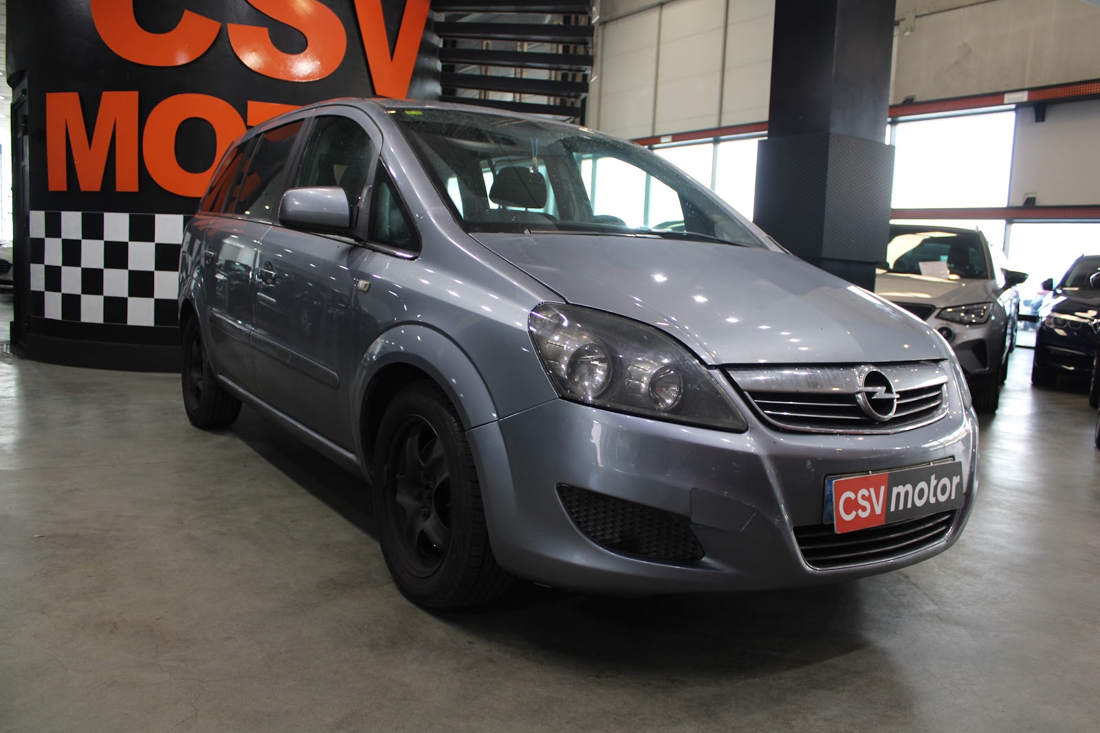 Foto 4 de OPEL ZAFIRA 2011 en venta en CSV Motor VALDEFUENTES