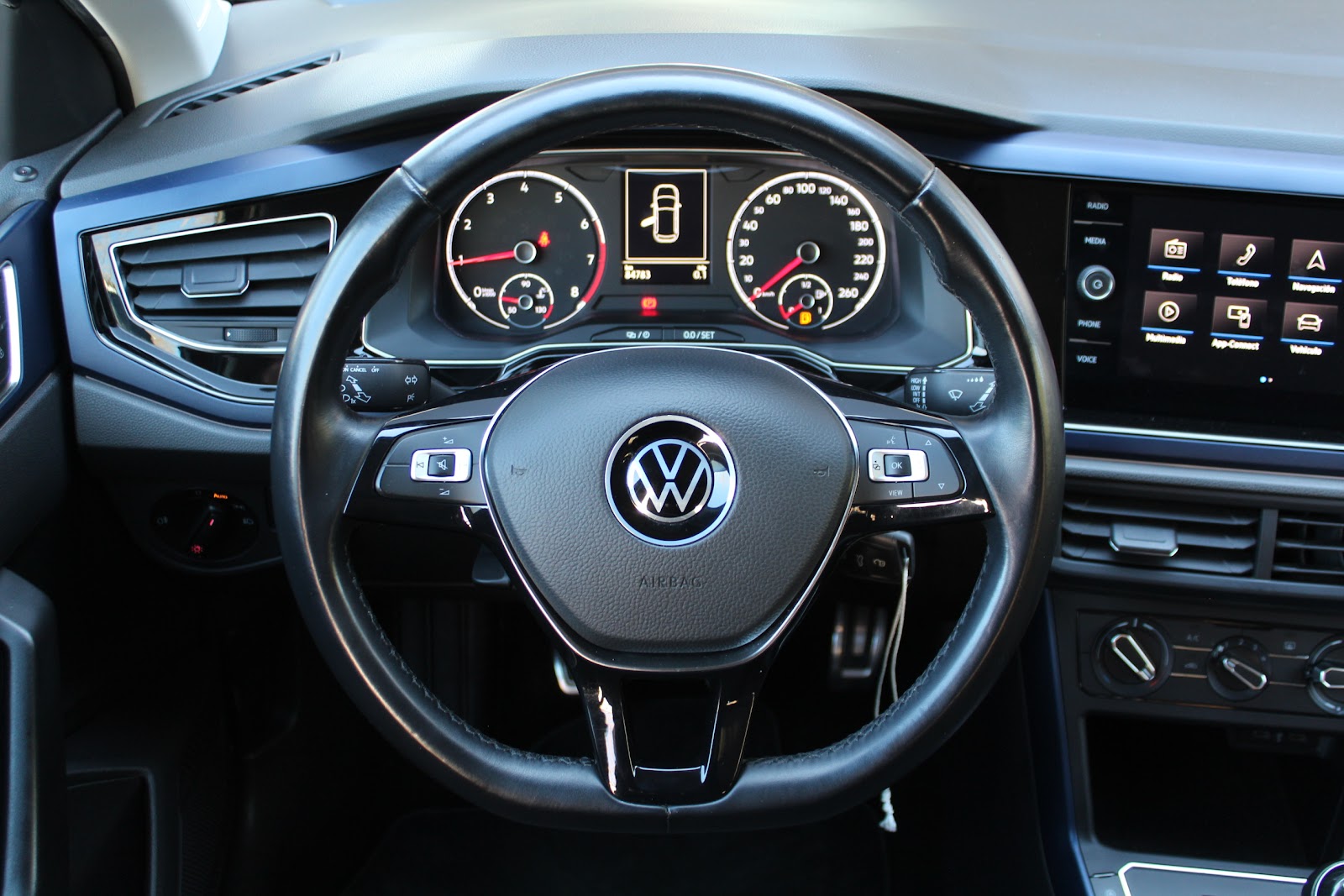 Foto 10 de VOLKSWAGEN POLO 2021 en venta en CSV Motor VALDEFUENTES