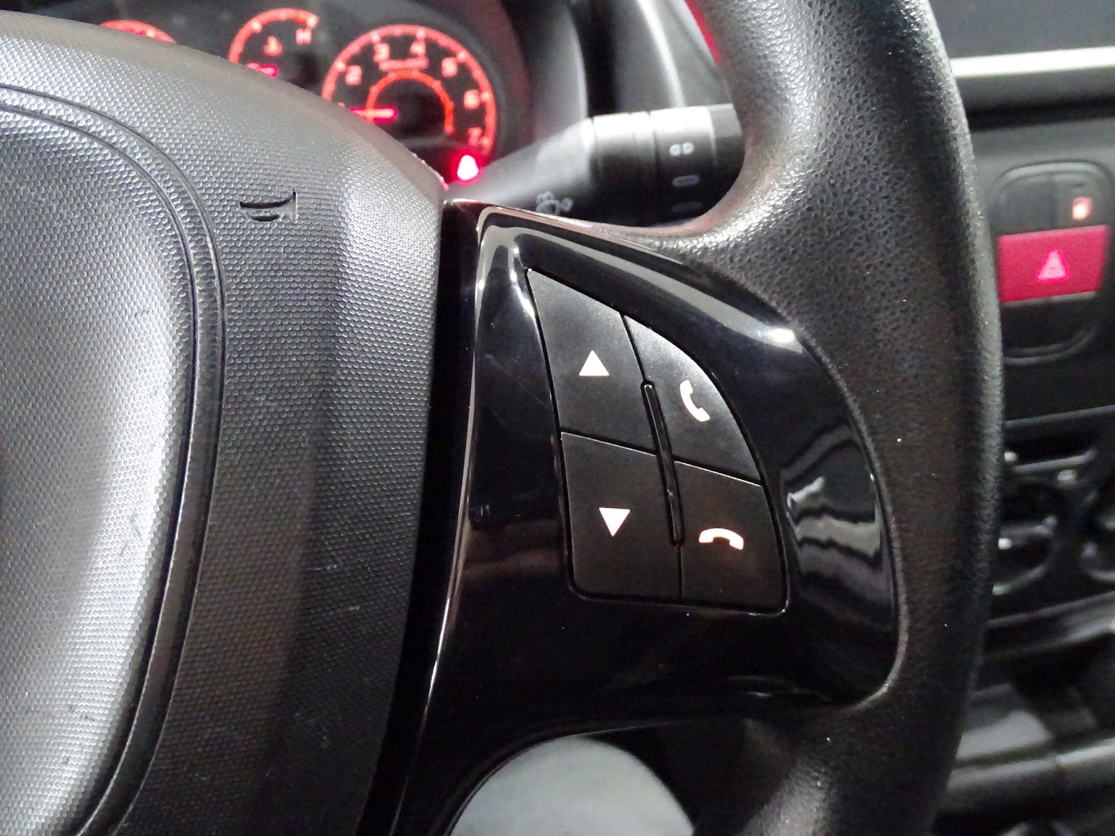 Foto 9 de FIAT FIORINO 2016 en venta en CSV Motor VALDEFUENTES