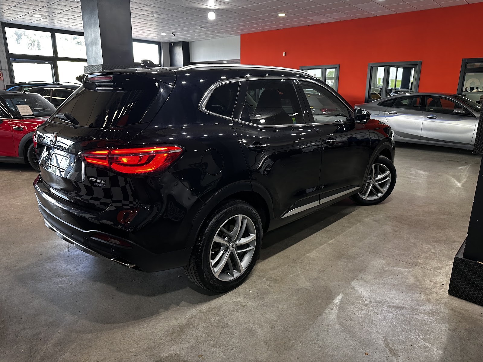 Foto 6 de MG EHS 2023 en venta en CSV Motor VALDEFUENTES