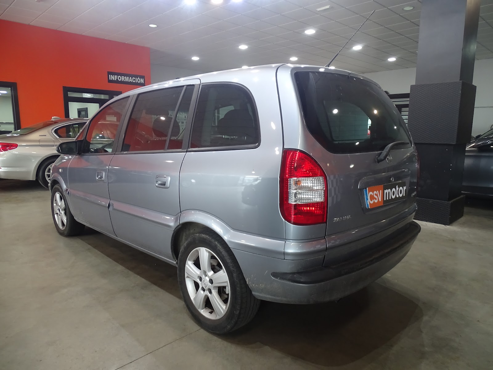 Foto 3 de OPEL ZAFIRA 2004 en venta en CSV Motor VALDEFUENTES