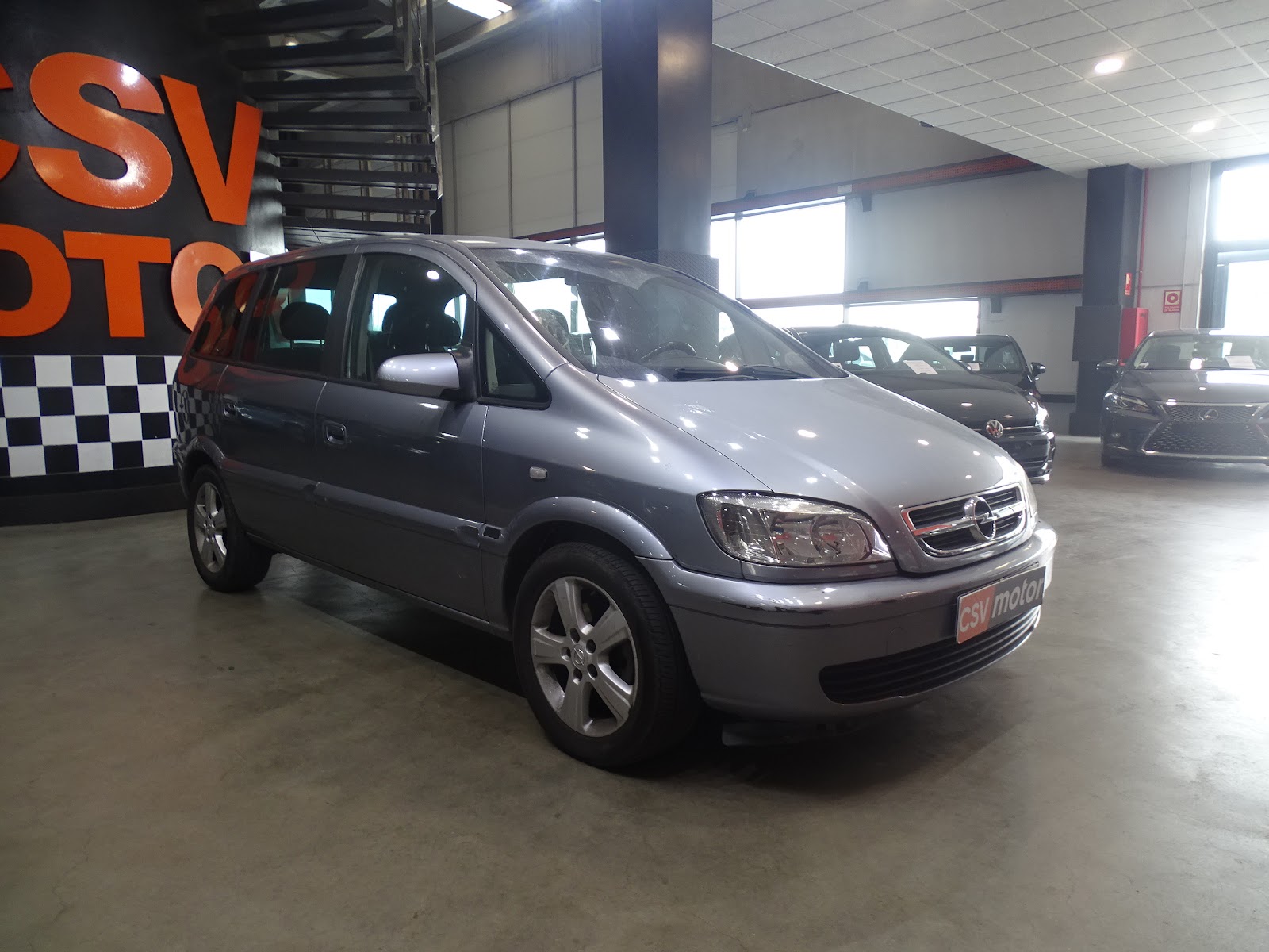 Foto 4 de OPEL ZAFIRA 2004 en venta en CSV Motor VALDEFUENTES