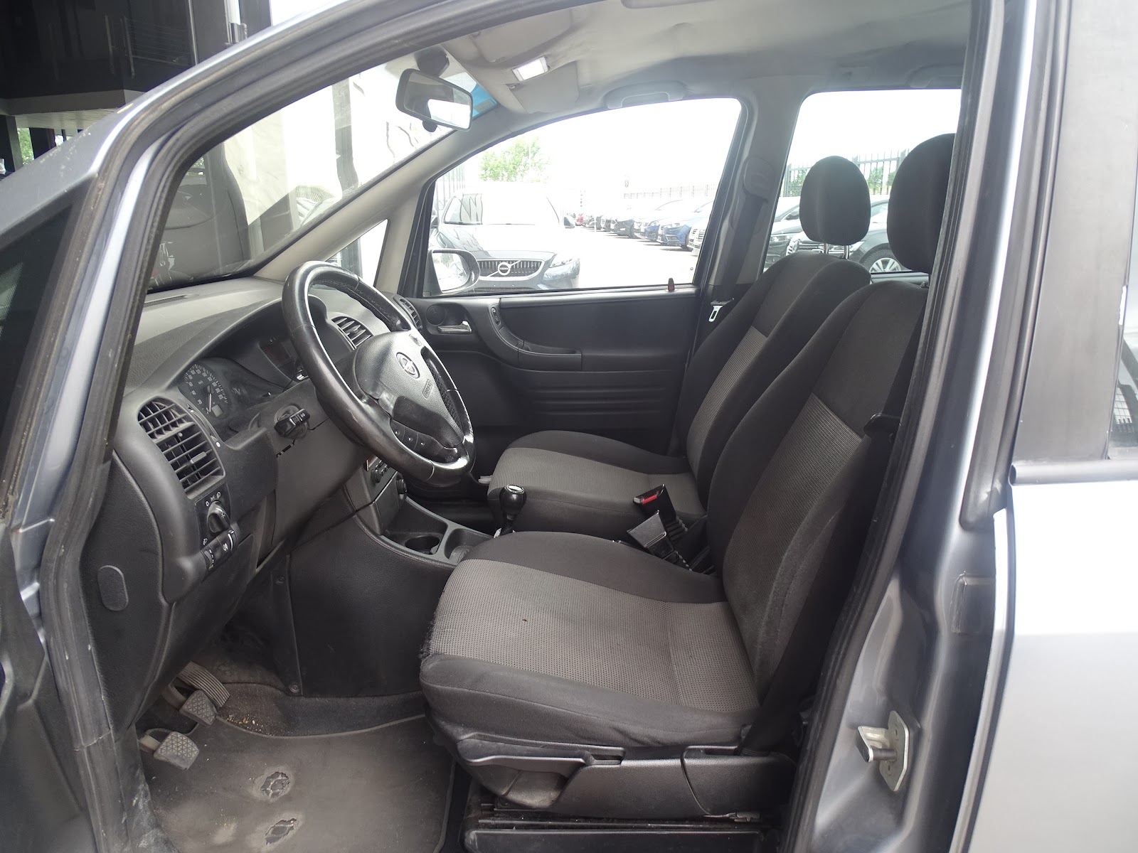 Foto 6 de OPEL ZAFIRA 2004 en venta en CSV Motor VALDEFUENTES