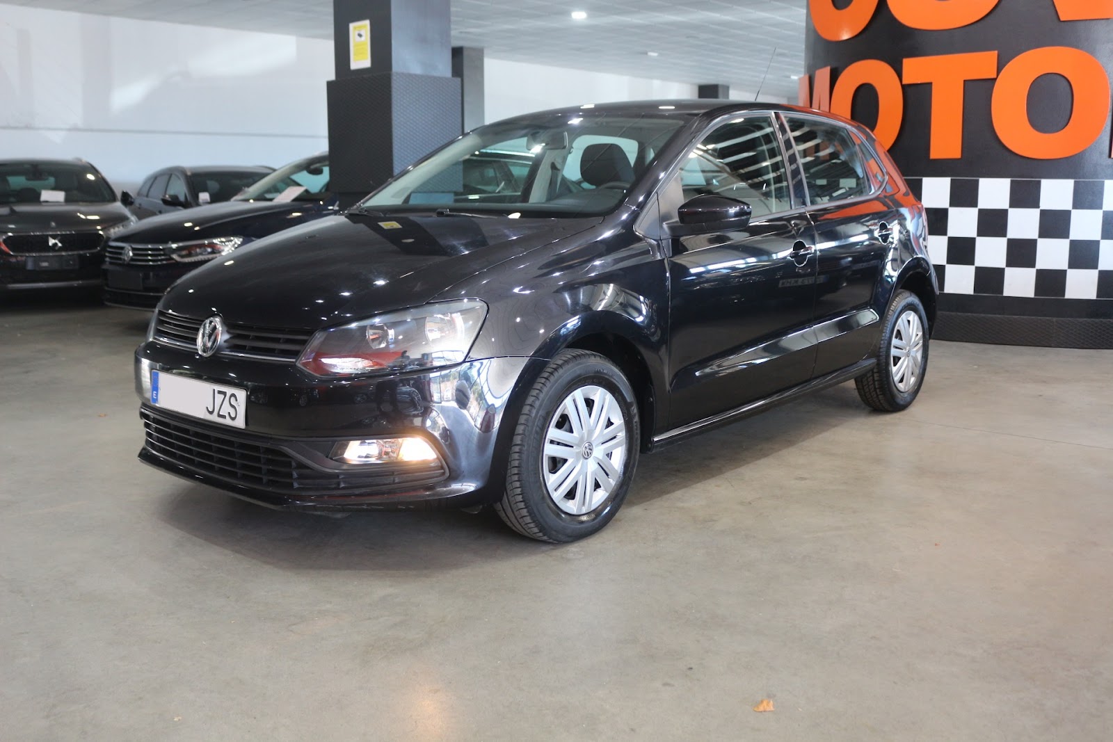 Foto 2 de VOLKSWAGEN POLO 2017 en venta en CSV Motor VALDEFUENTES