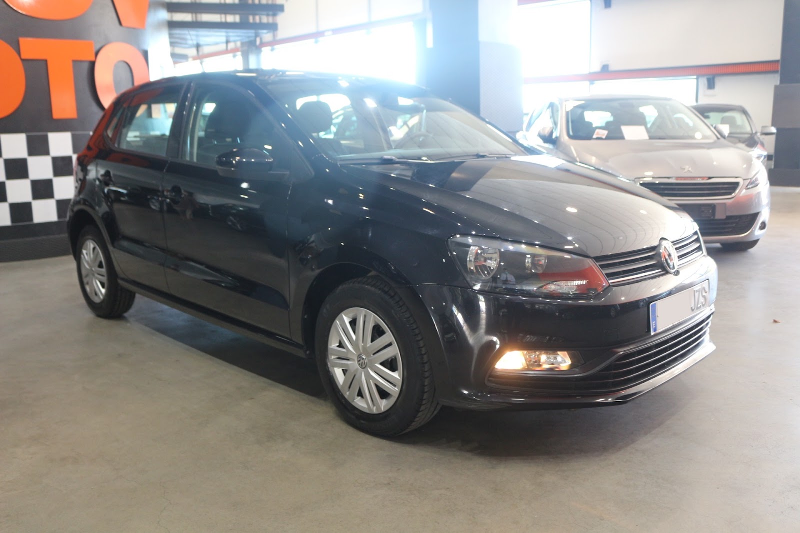 Foto 3 de VOLKSWAGEN POLO 2017 en venta en CSV Motor VALDEFUENTES