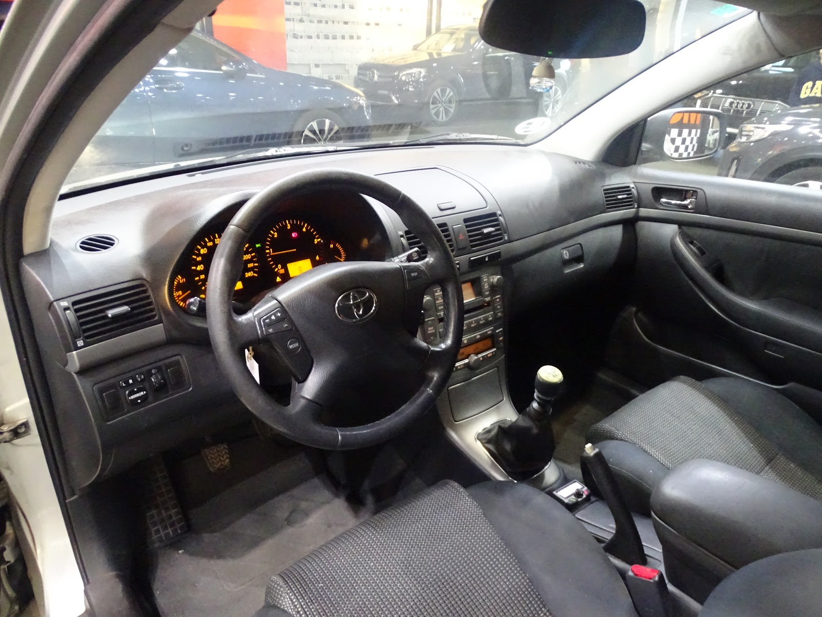 Foto 5 de TOYOTA AVENSIS 2007 en venta en CSV Motor VALDEFUENTES