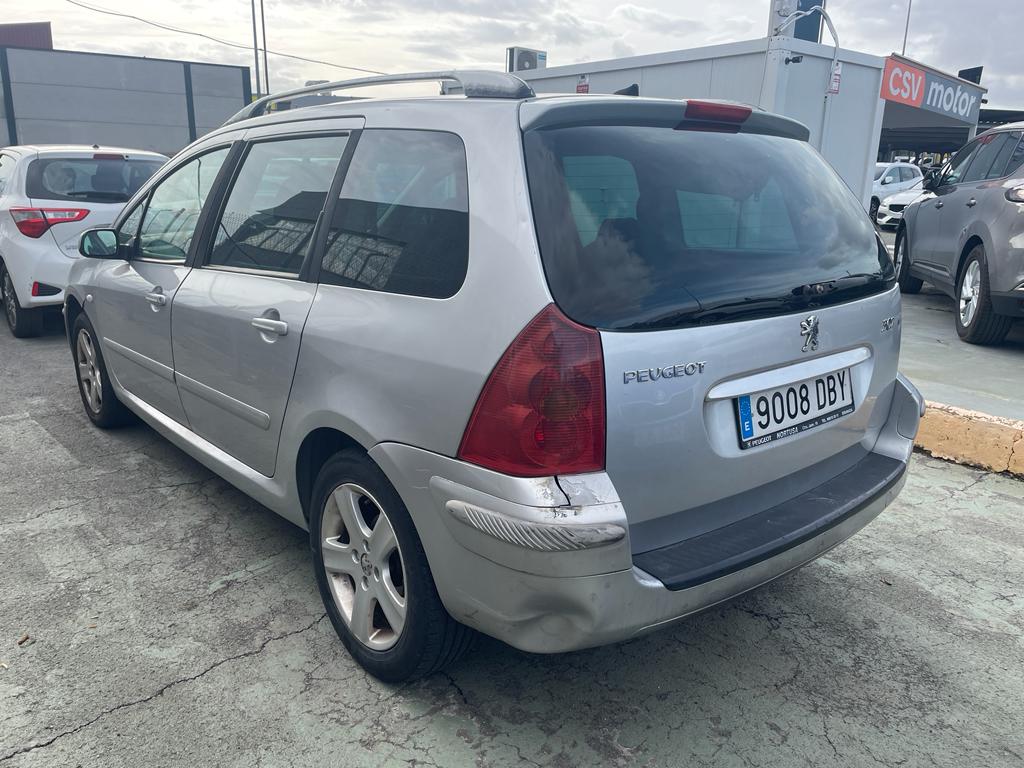 Foto 3 de PEUGEOT 307 2004 en venta en CSV Motor