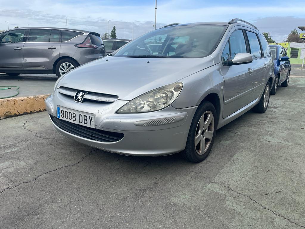 Foto 8 de PEUGEOT 307 2004 en venta en CSV Motor