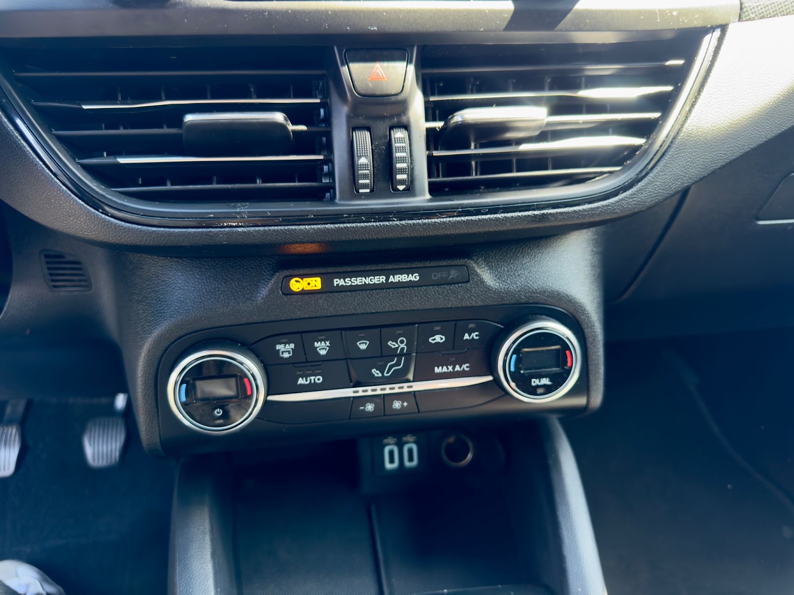 Foto 16 de FORD FOCUS 2021 en venta en CSV Motor