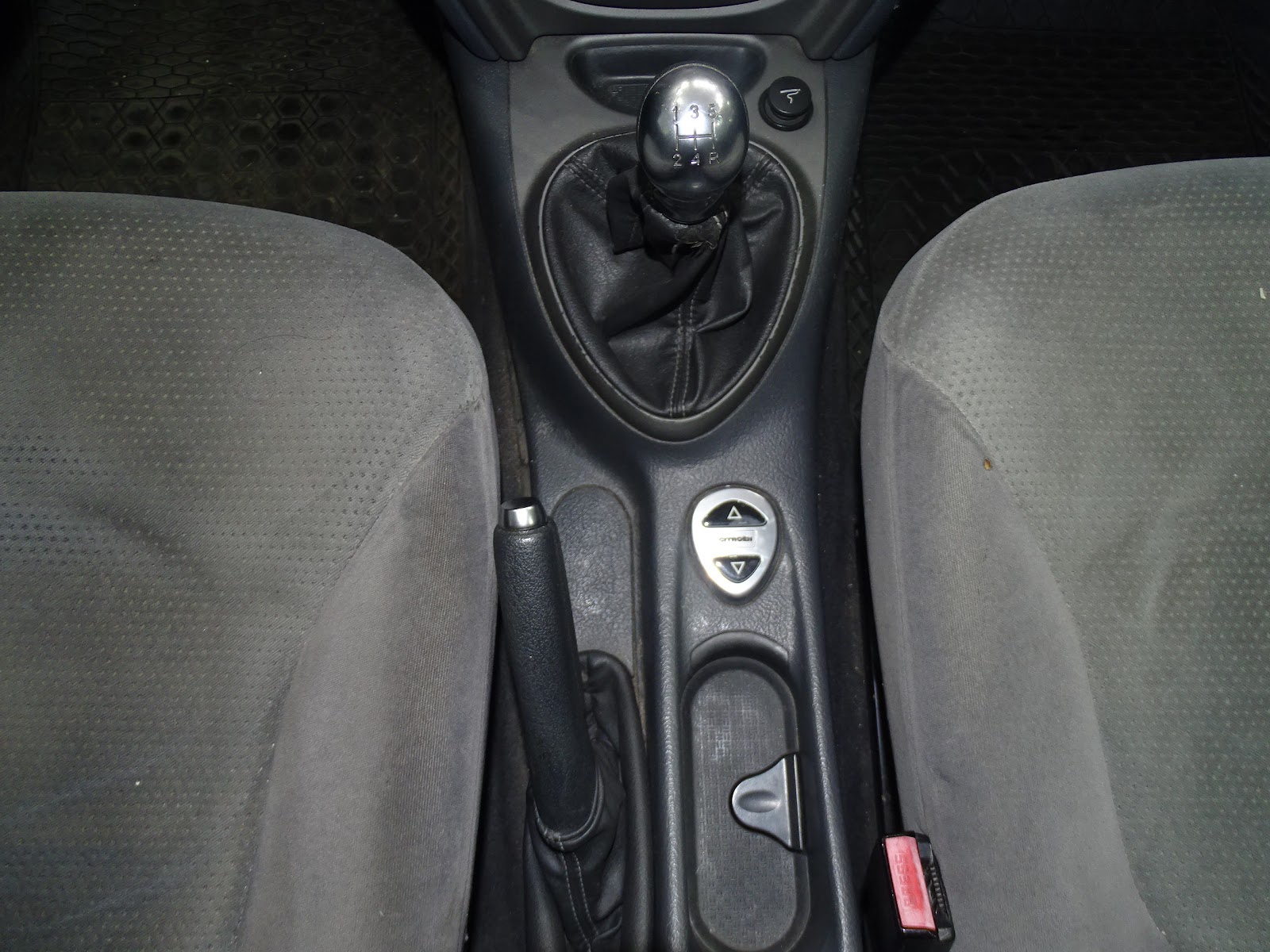Foto 11 de CITROËN C5 2004 en venta en CSV Motor VALDEFUENTES