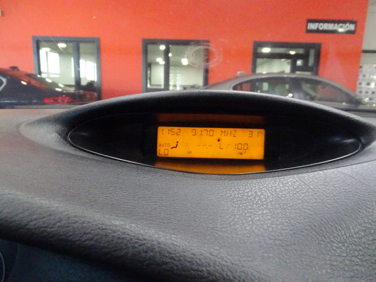 Foto 13 de CITROËN C5 2004 en venta en CSV Motor VALDEFUENTES