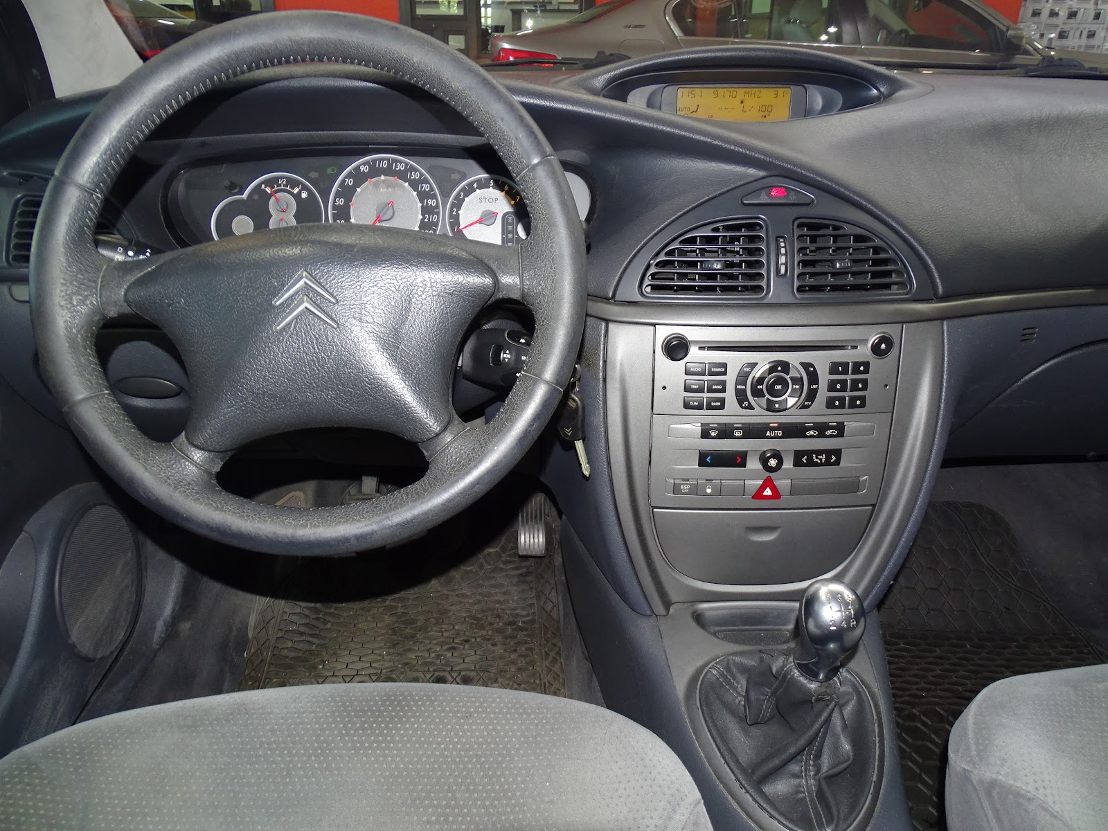 Foto 8 de CITROËN C5 2004 en venta en CSV Motor VALDEFUENTES