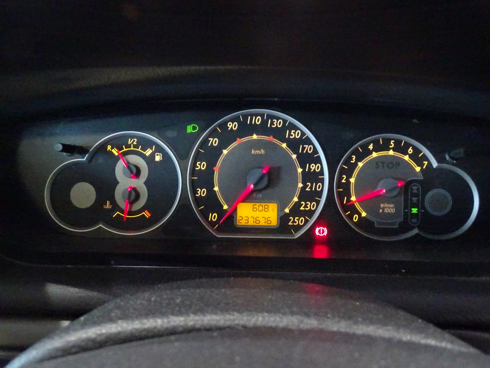 Foto 10 de CITROËN C5 2004 en venta en CSV Motor VALDEFUENTES