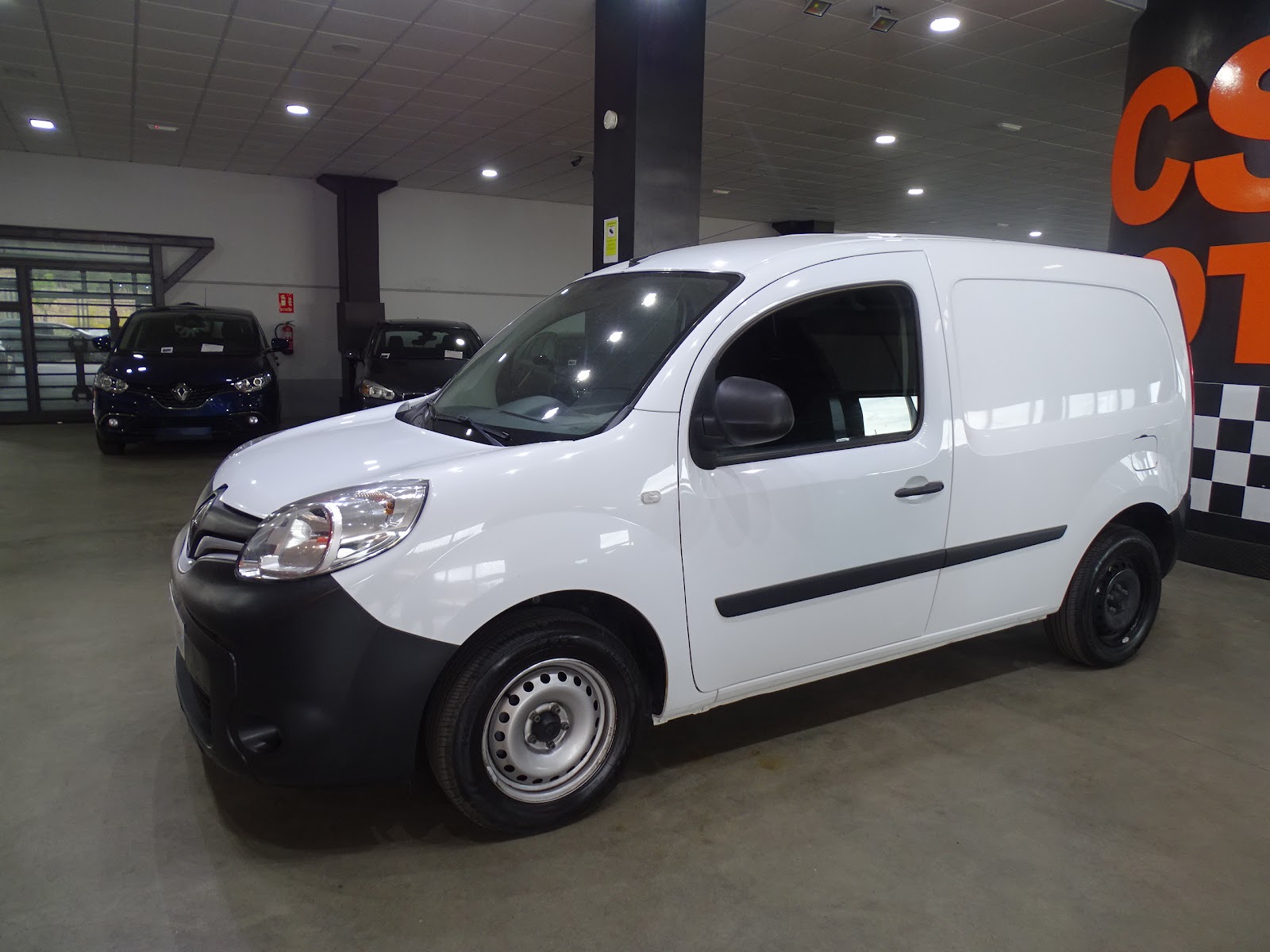 Foto 4 de Renault Kangoo 2018 en venta en CSV Motor VALDEFUENTES