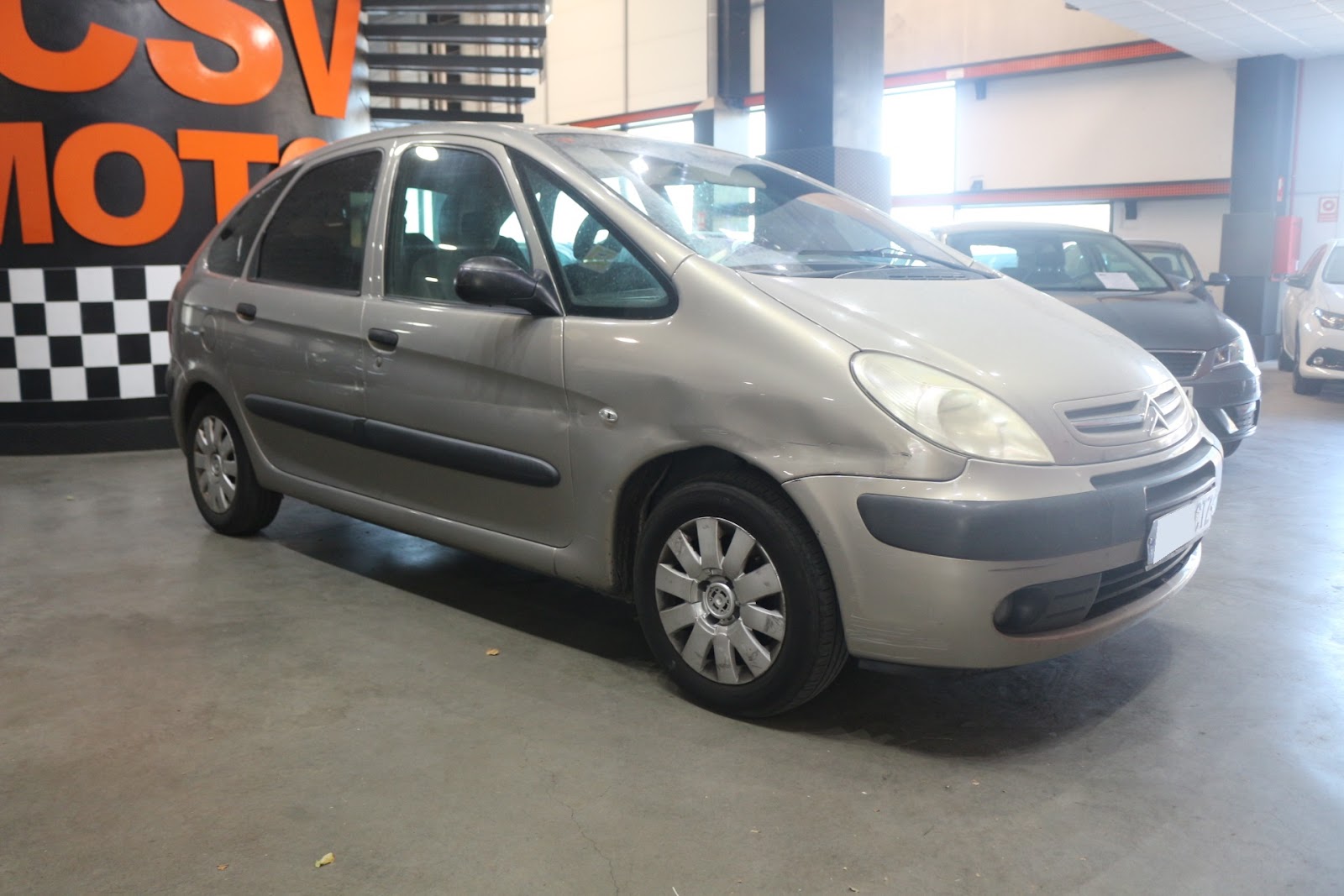 Foto 4 de CITROËN XSARA 2004 en venta en CSV Motor VALDEFUENTES