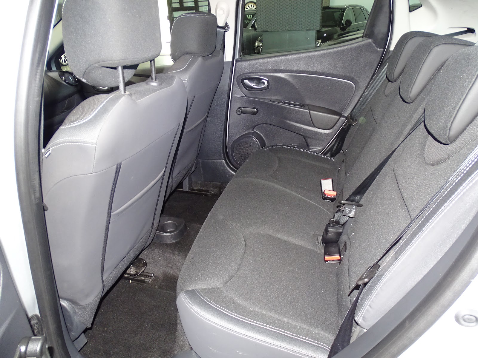 Foto 7 de RENAULT CLIO 2017 en venta en CSV Motor VALDEFUENTES