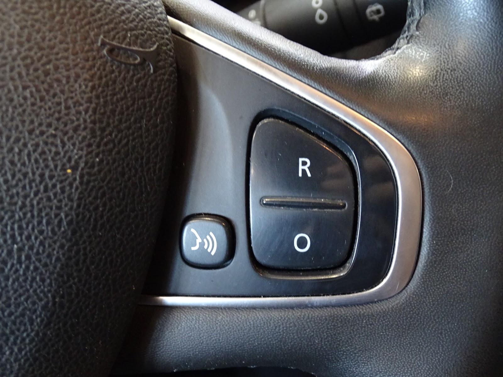 Foto 10 de RENAULT CLIO 2017 en venta en CSV Motor VALDEFUENTES