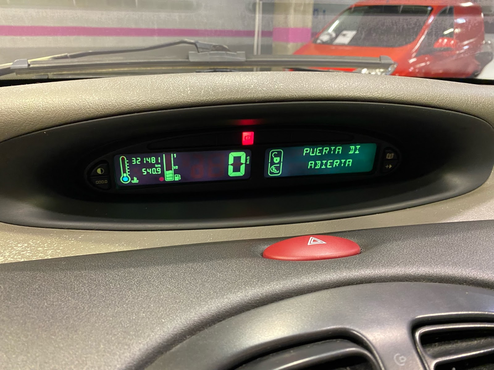 Foto 11 de CITROËN XSARA 2005 en venta en CSV Motor
