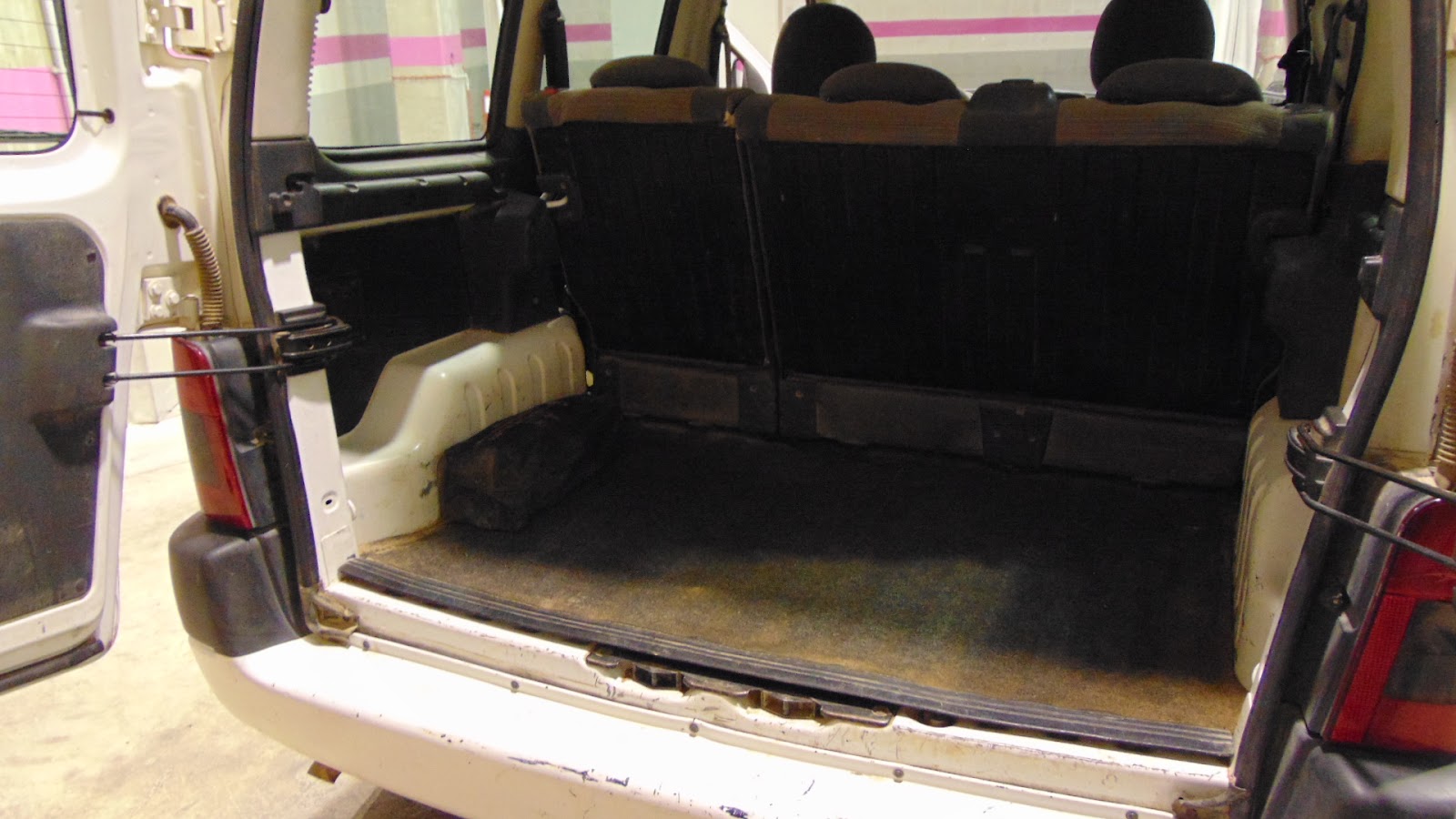 Foto 8 de CITROËN BERLINGO 2005 en venta en CSV Motor VALDEFUENTES