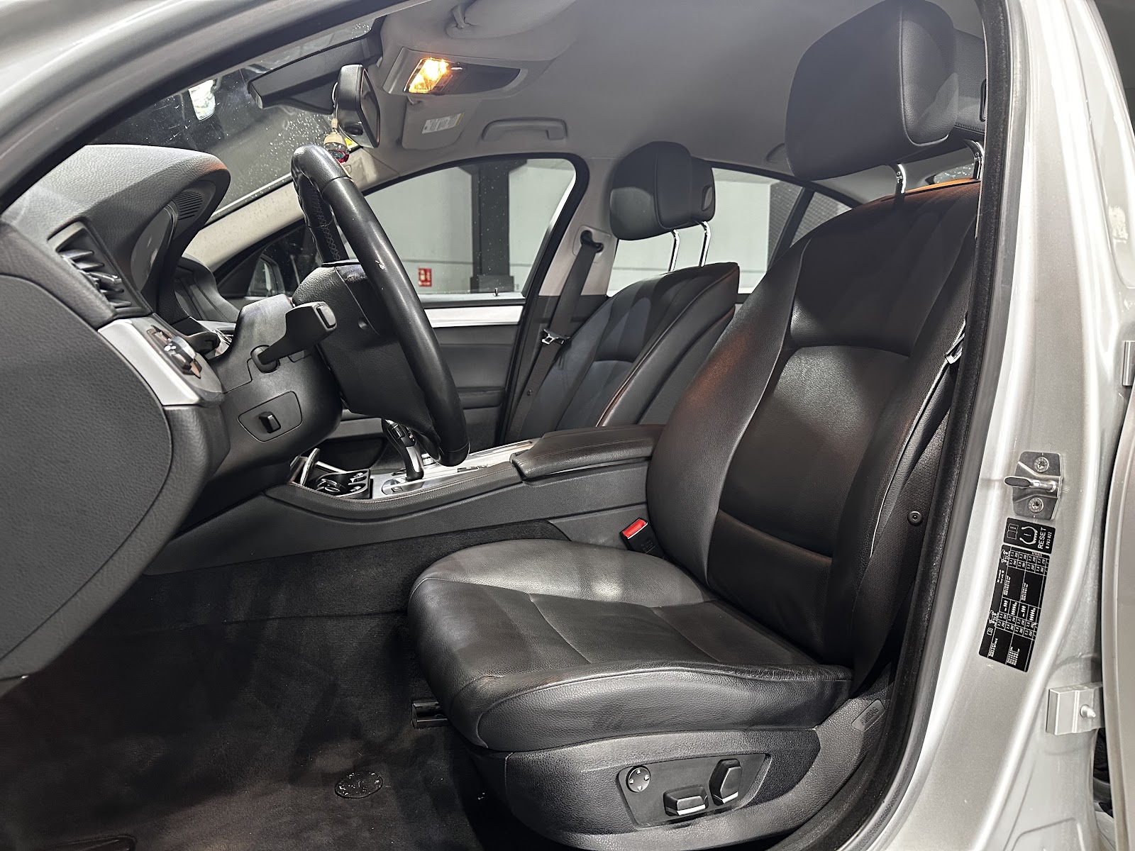 Foto 9 de BMW SERIE 5 2010 en venta en CSV Motor VALDEFUENTES