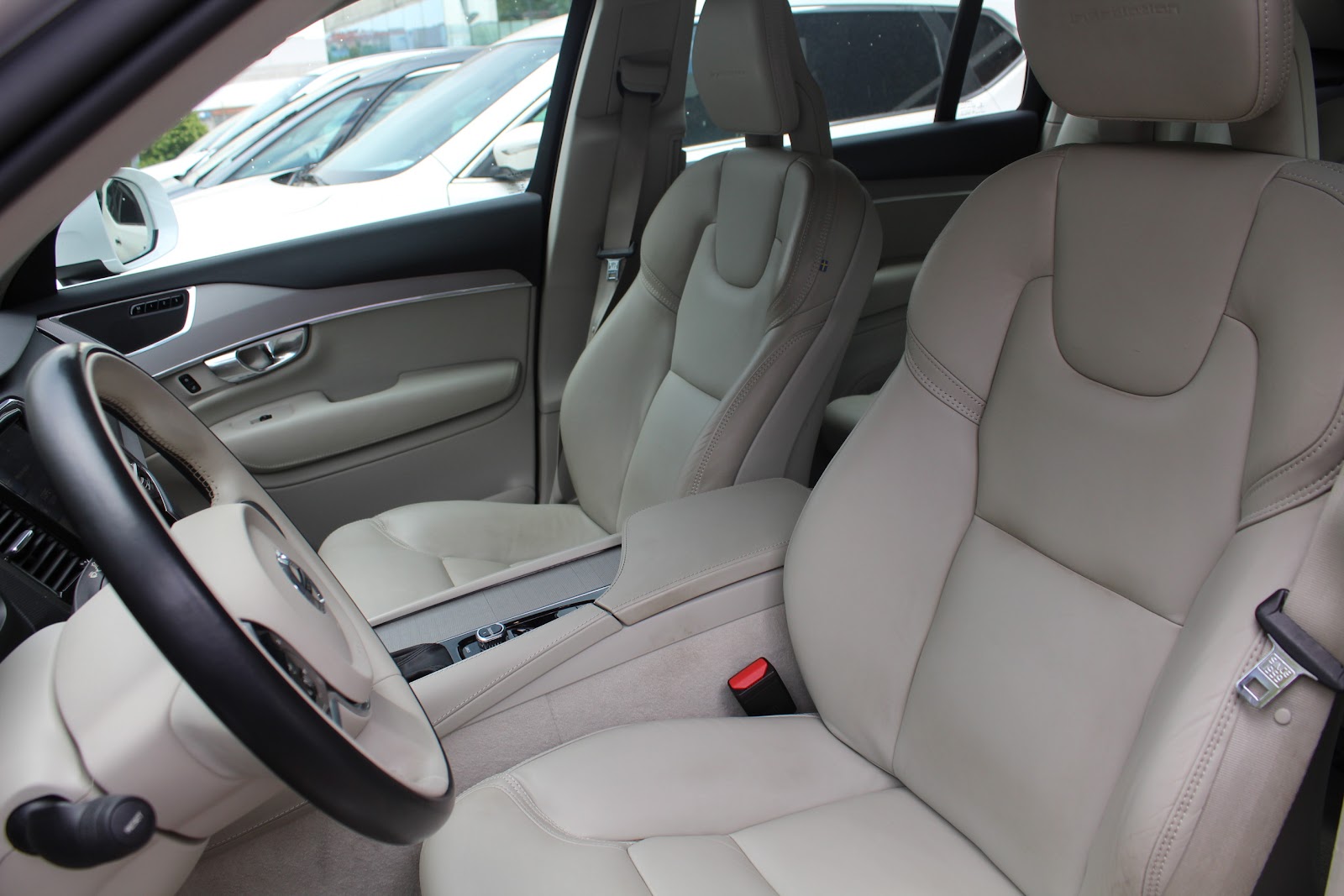 Foto 7 de VOLVO XC90 2016 en venta en CSV Motor VALDEFUENTES