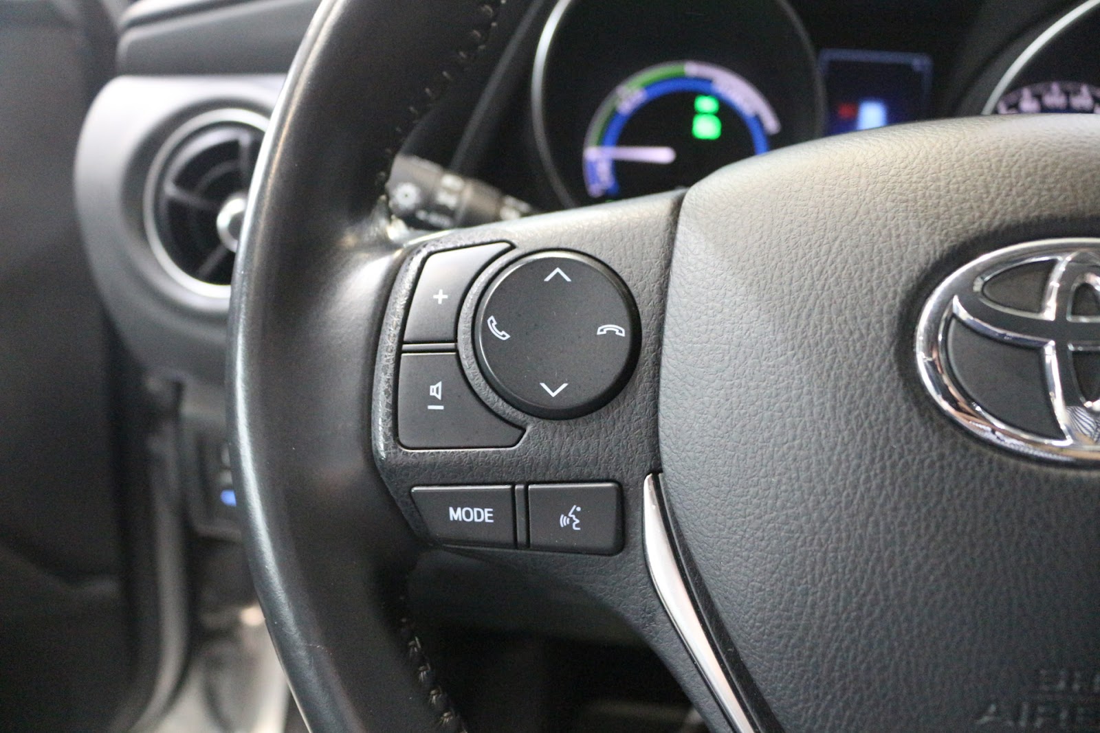 Foto 18 de TOYOTA AURIS 2018 en venta en CSV Motor VALDEFUENTES