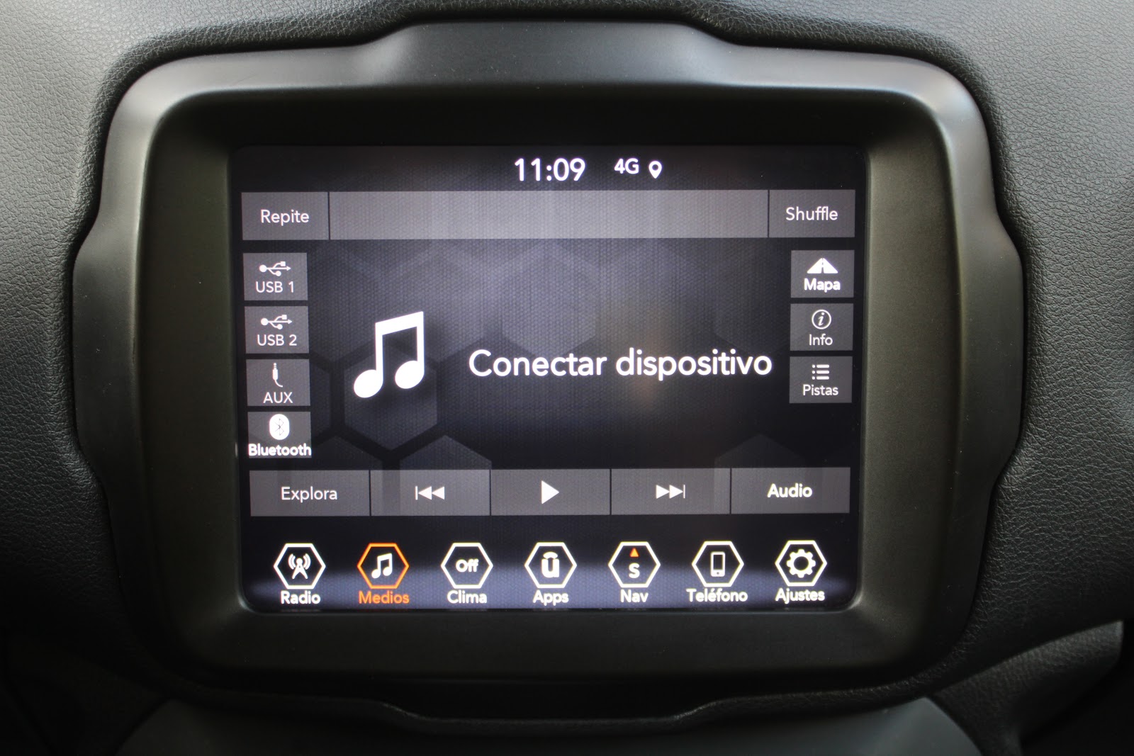 Foto 18 de JEEP RENEGADE 2022 en venta en CSV Motor VALDEFUENTES