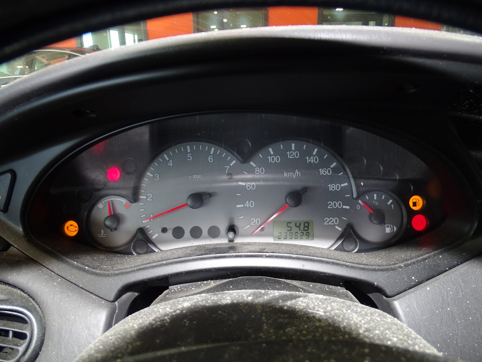 Foto 11 de FORD FOCUS 2003 en venta en CSV Motor VALDEFUENTES