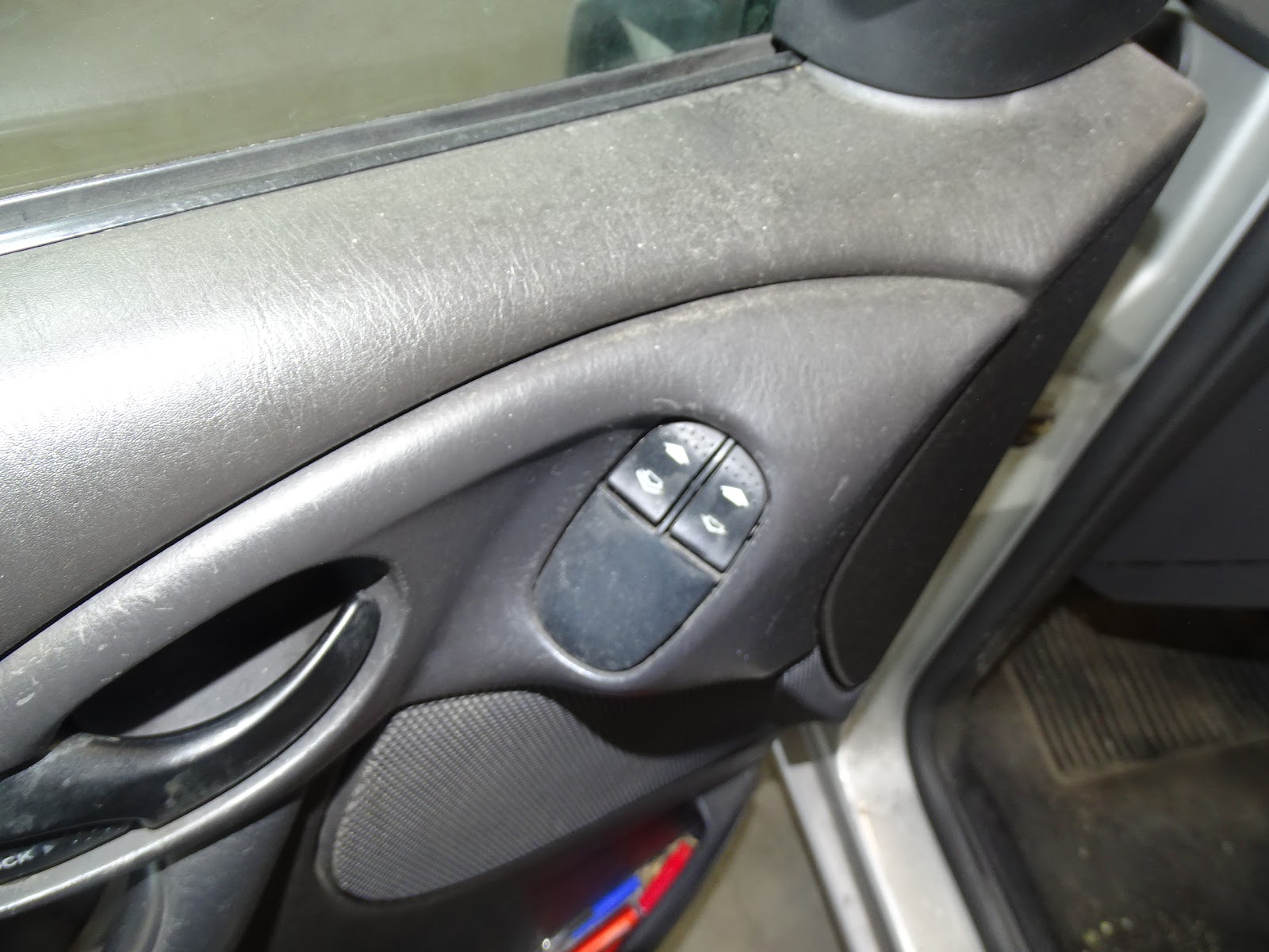 Foto 15 de FORD FOCUS 2003 en venta en CSV Motor VALDEFUENTES
