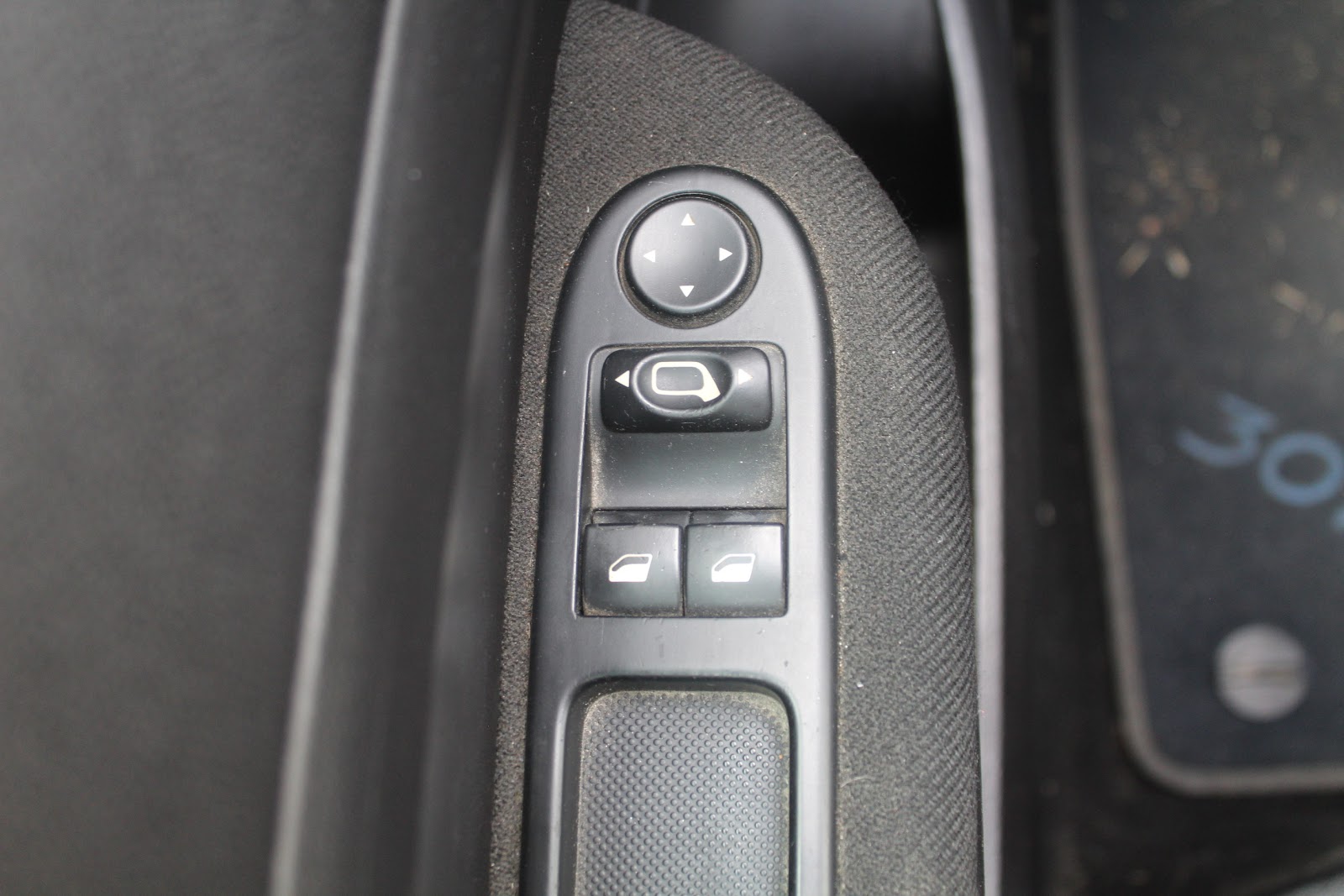 Foto 20 de PEUGEOT 307 2004 en venta en CSV Motor VALDEFUENTES