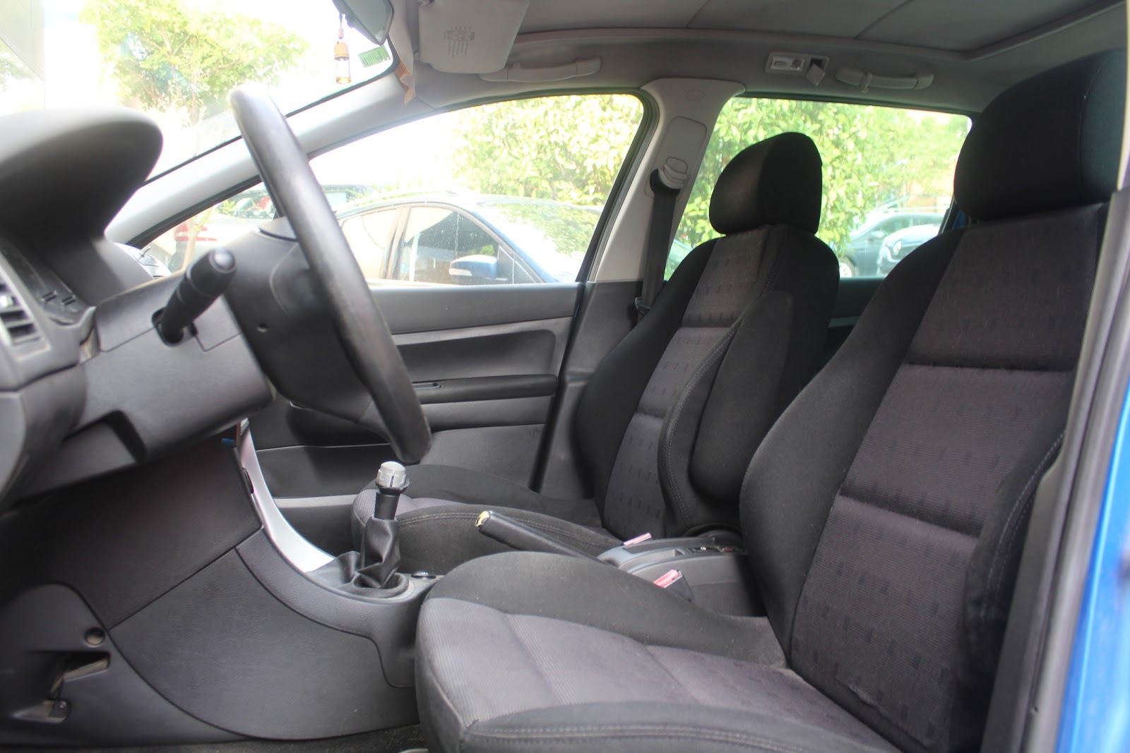 Foto 6 de PEUGEOT 307 2004 en venta en CSV Motor VALDEFUENTES
