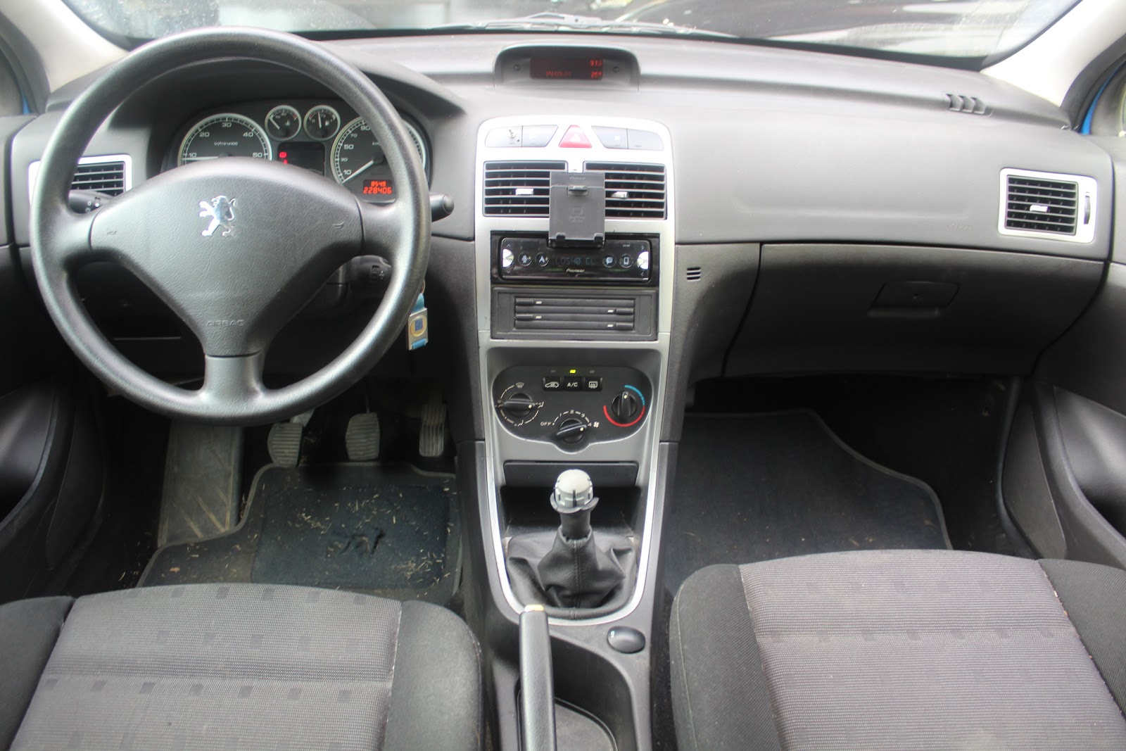 Foto 8 de PEUGEOT 307 2004 en venta en CSV Motor VALDEFUENTES