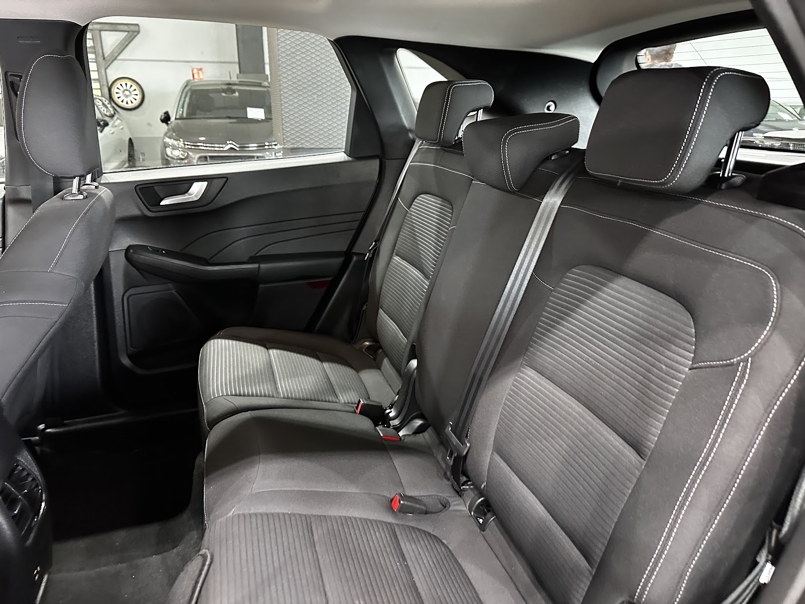 Foto 10 de FORD KUGA 2022 en venta en CSV Motor VALDEFUENTES