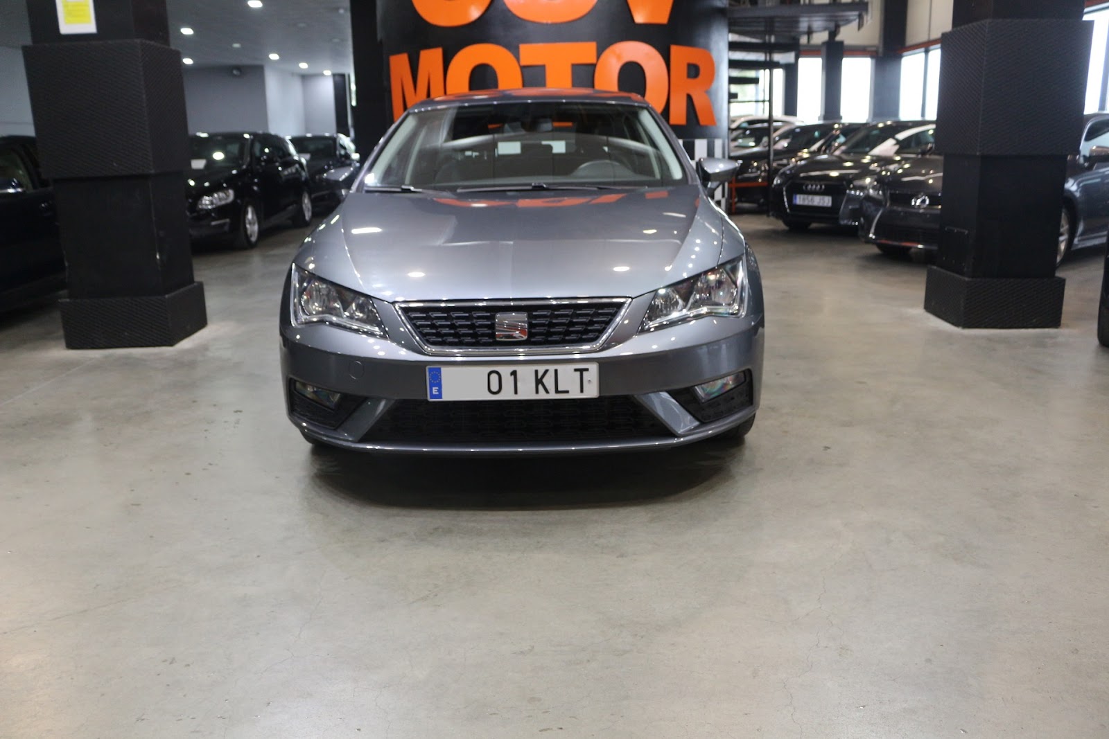 Foto 2 de SEAT LEON 2018 en venta en CSV Motor VALDEFUENTES