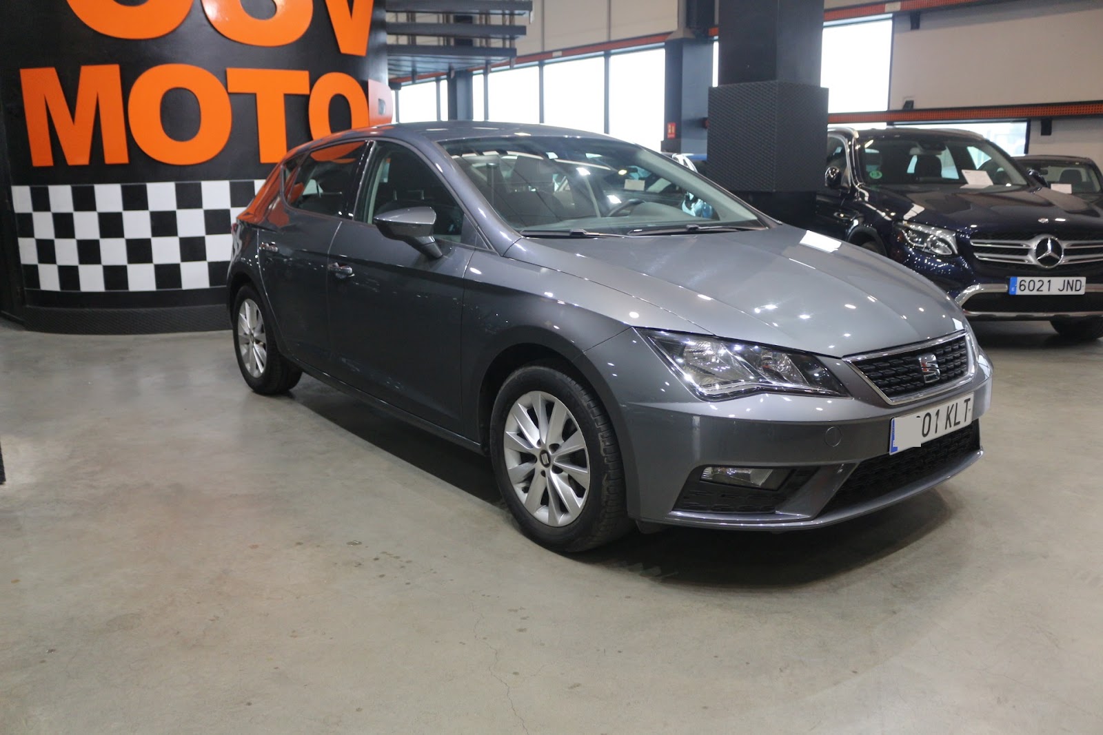 Foto 3 de SEAT LEON 2018 en venta en CSV Motor VALDEFUENTES