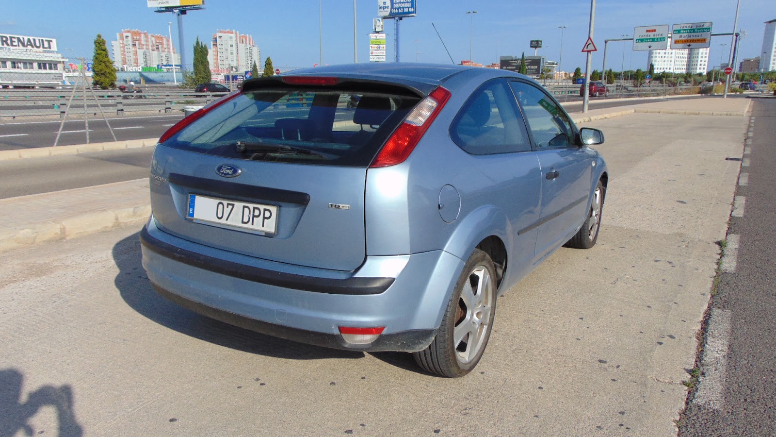 Foto 4 de FORD FOCUS 2005 en venta en CSV Motor VALDEFUENTES