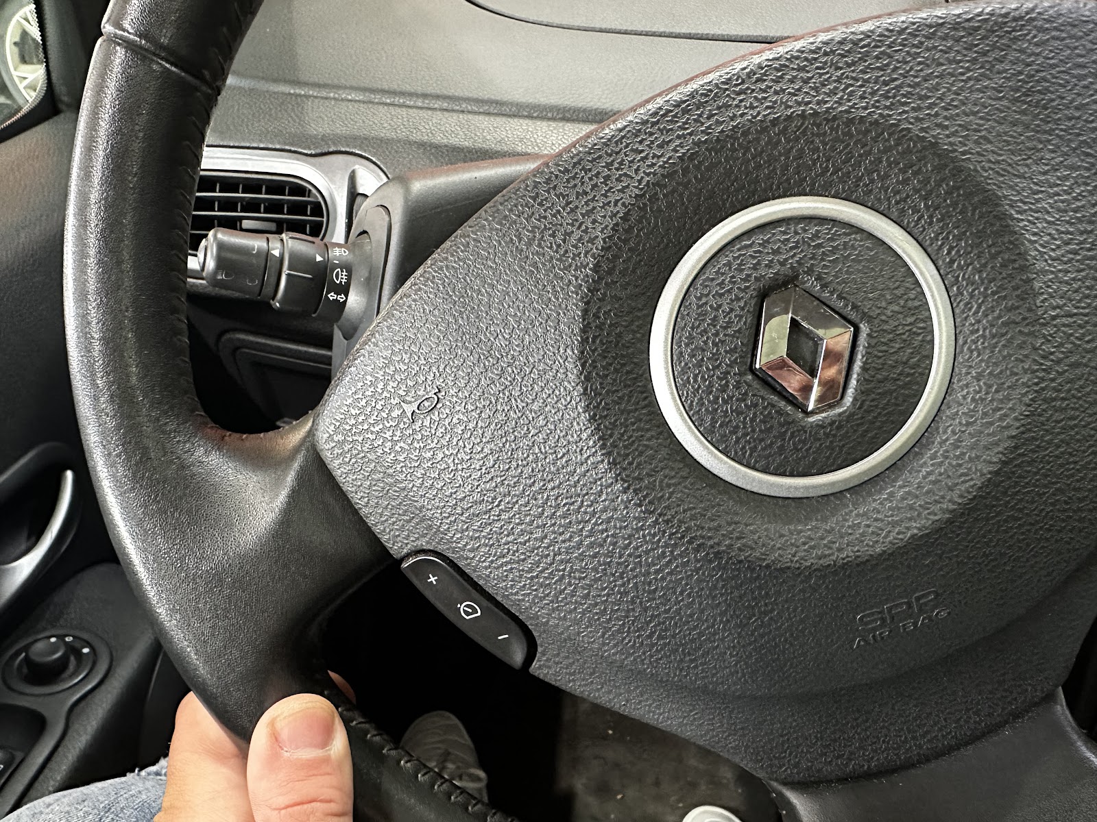 Foto 18 de RENAULT MODUS 2010 en venta en CSV Motor VALDEFUENTES