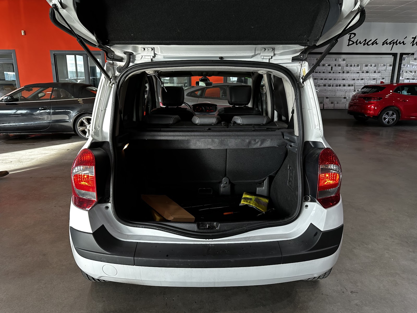 Foto 9 de RENAULT MODUS 2010 en venta en CSV Motor VALDEFUENTES