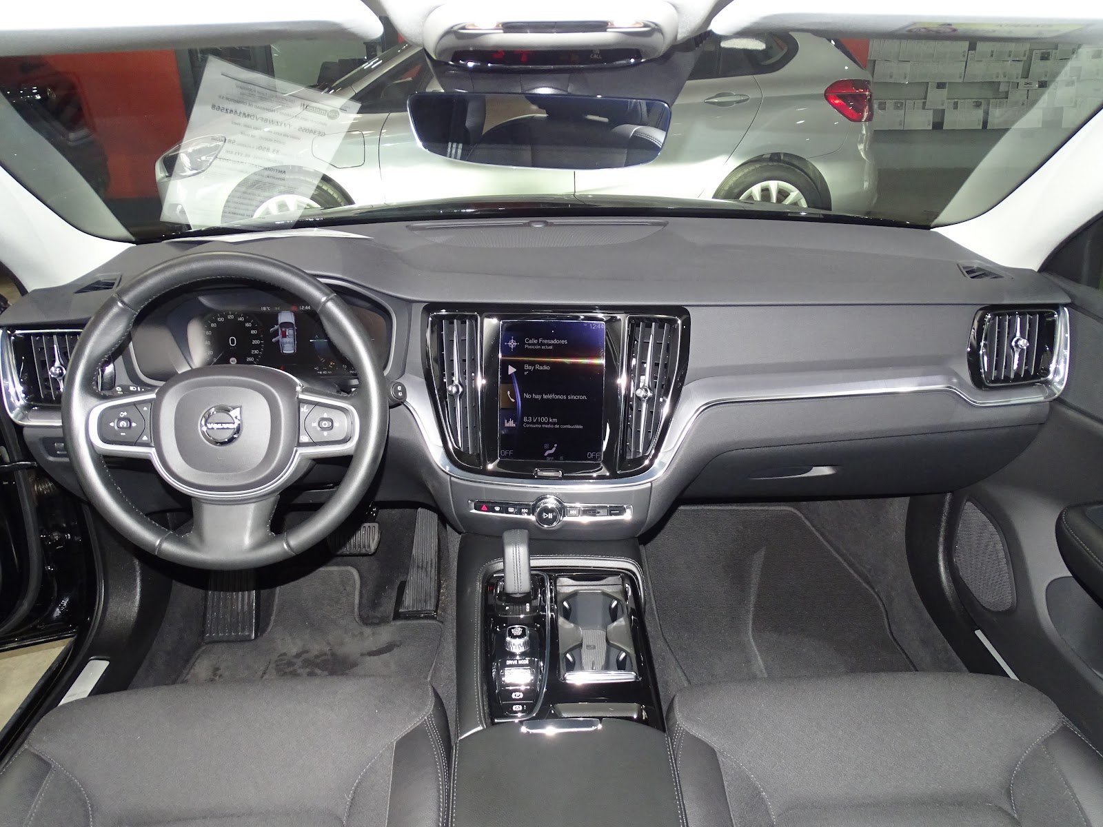 Foto 11 de VOLVO V60 2023 en venta en CSV Motor