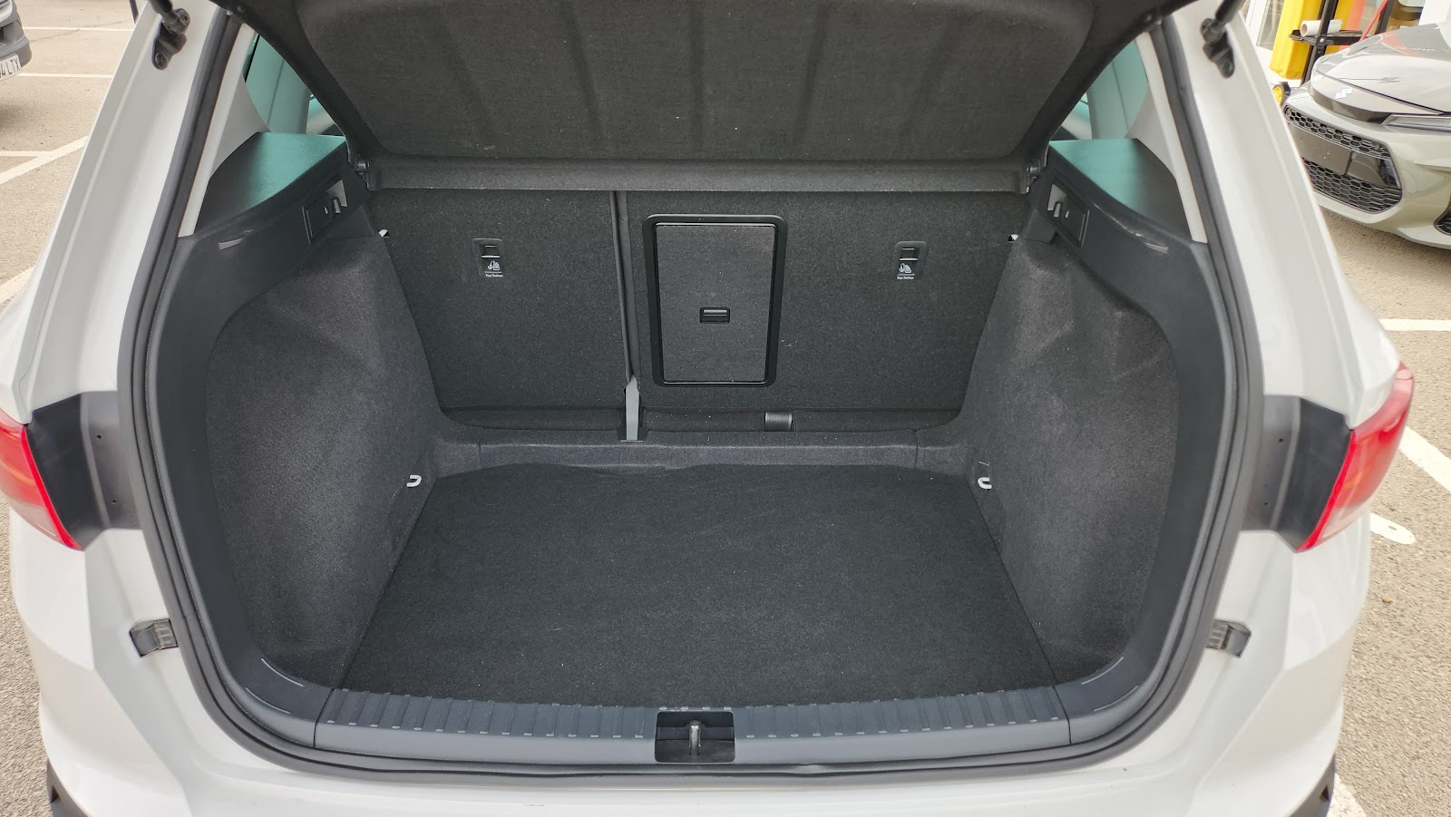 Foto 12 de SEAT ATECA 2023 en venta en CSV Motor VALDEFUENTES