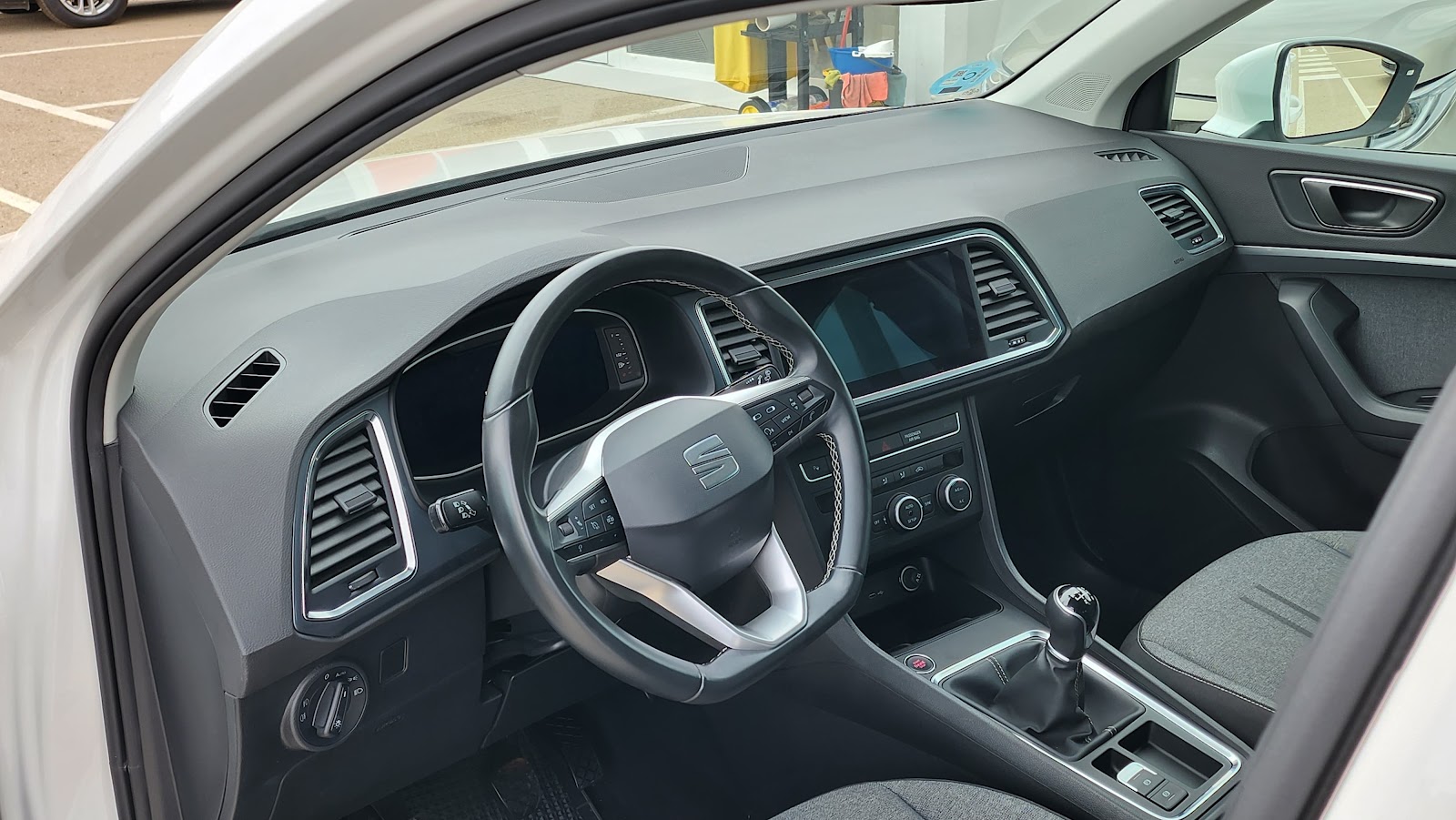 Foto 8 de SEAT ATECA 2023 en venta en CSV Motor VALDEFUENTES